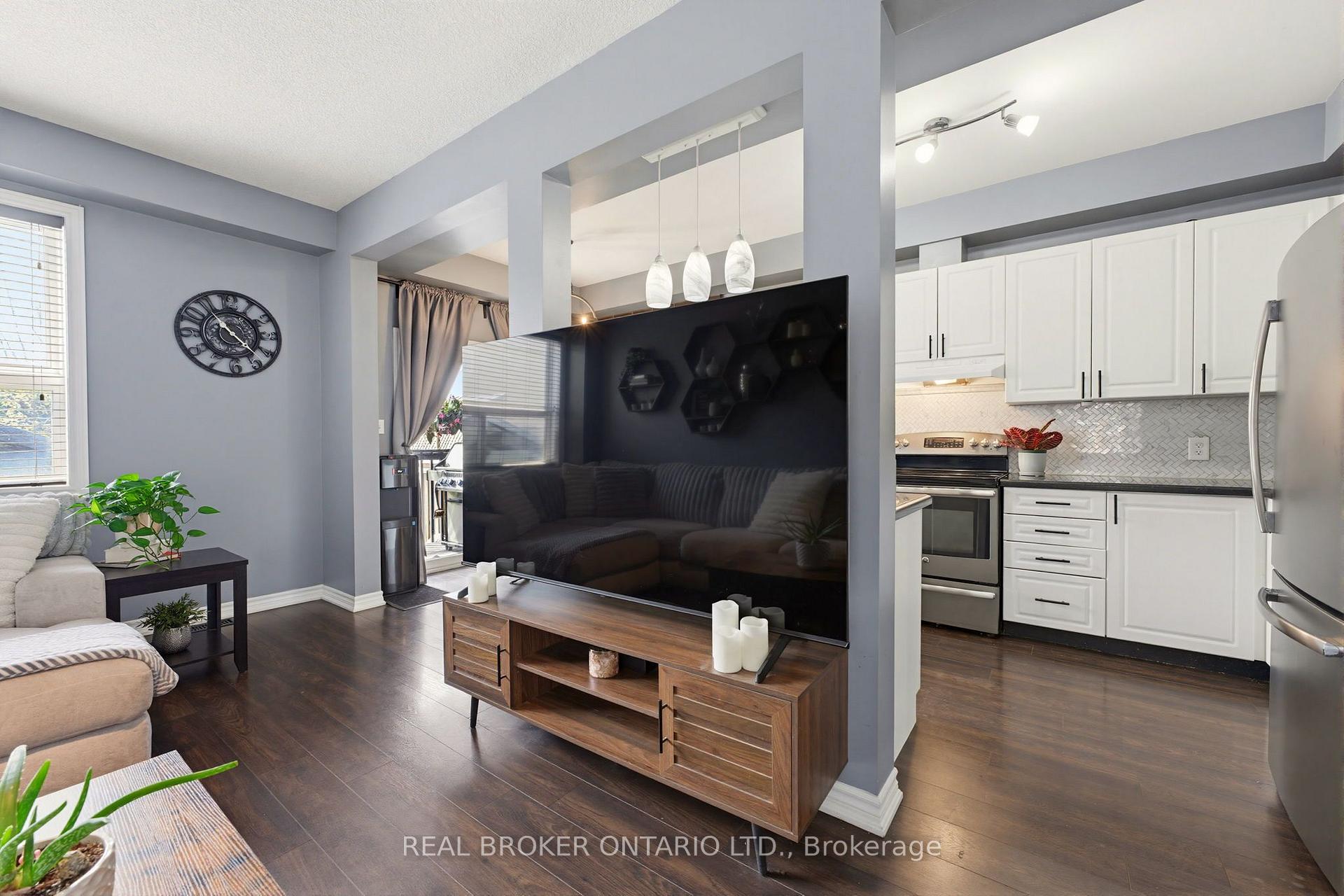 Photo 14 of 100 Chester Drive, Cambridge, Christopher-Champlain — HOMEH