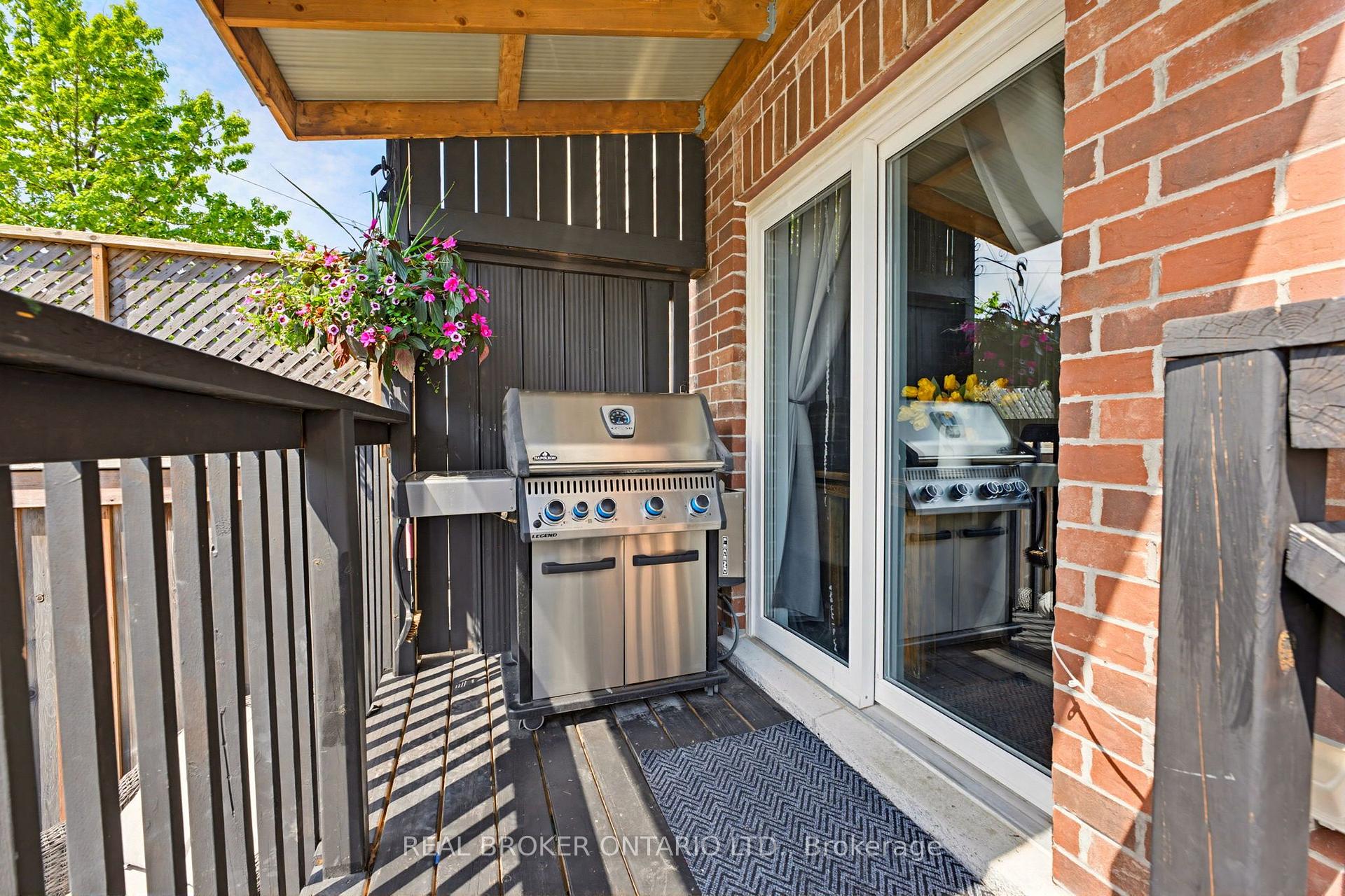 Photo 23 of 100 Chester Drive, Cambridge, Christopher-Champlain — HOMEH