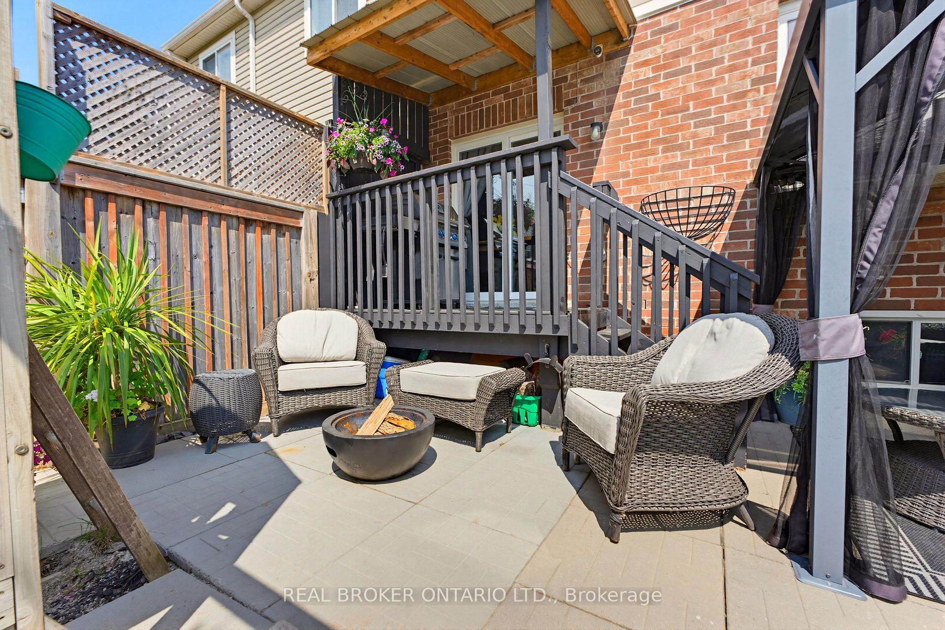 Photo 24 of 100 Chester Drive, Cambridge, Christopher-Champlain — HOMEH
