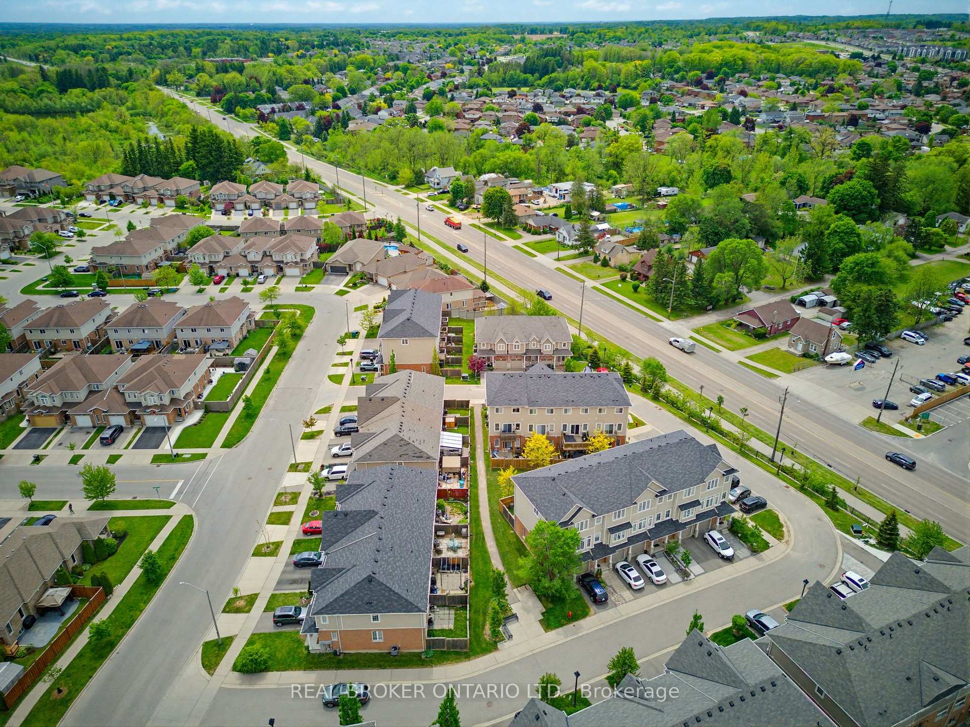Photo 30 of 100 Chester Drive, Cambridge, Christopher-Champlain — HOMEH