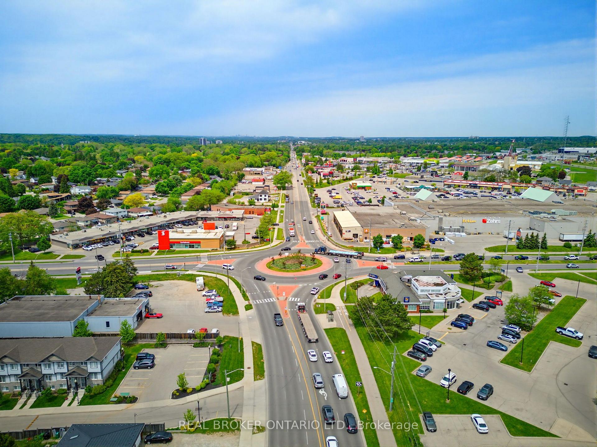 Photo 35 of 100 Chester Drive, Cambridge, Christopher-Champlain — HOMEH