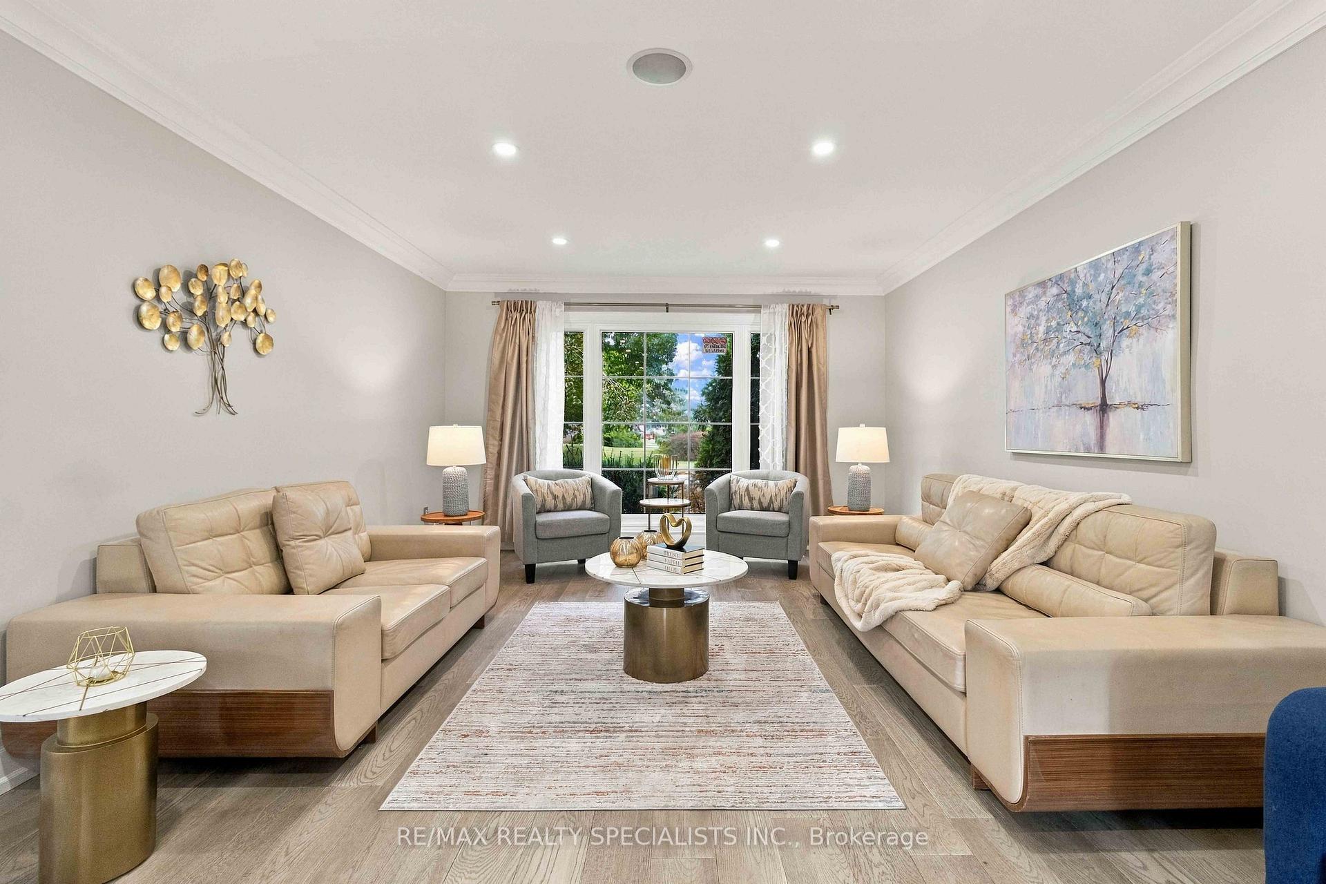Photo 6 of 2255 Prince John Boulevard, Mississauga, Sheridan — HOMEH