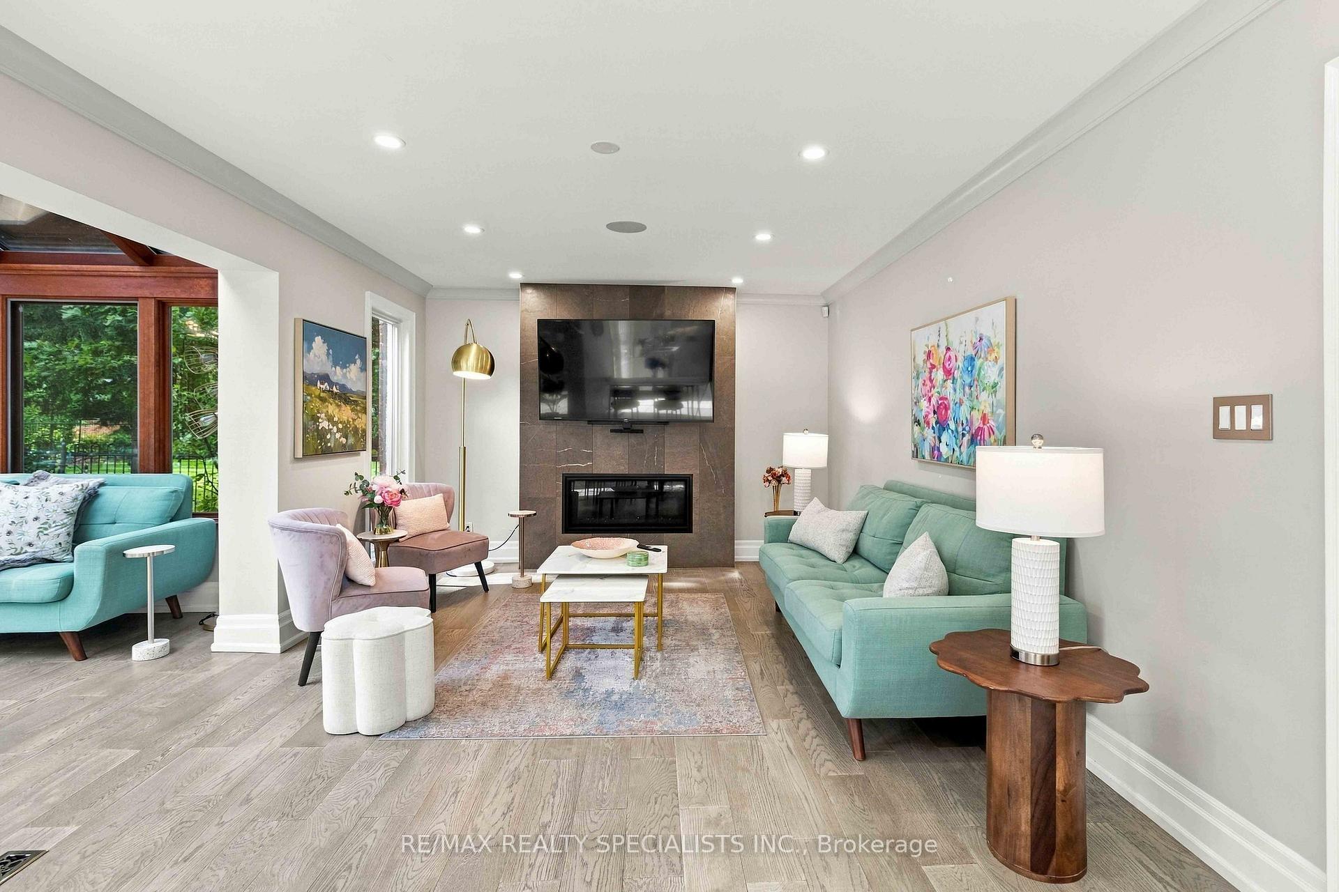 Photo 13 of 2255 Prince John Boulevard, Mississauga, Sheridan — HOMEH