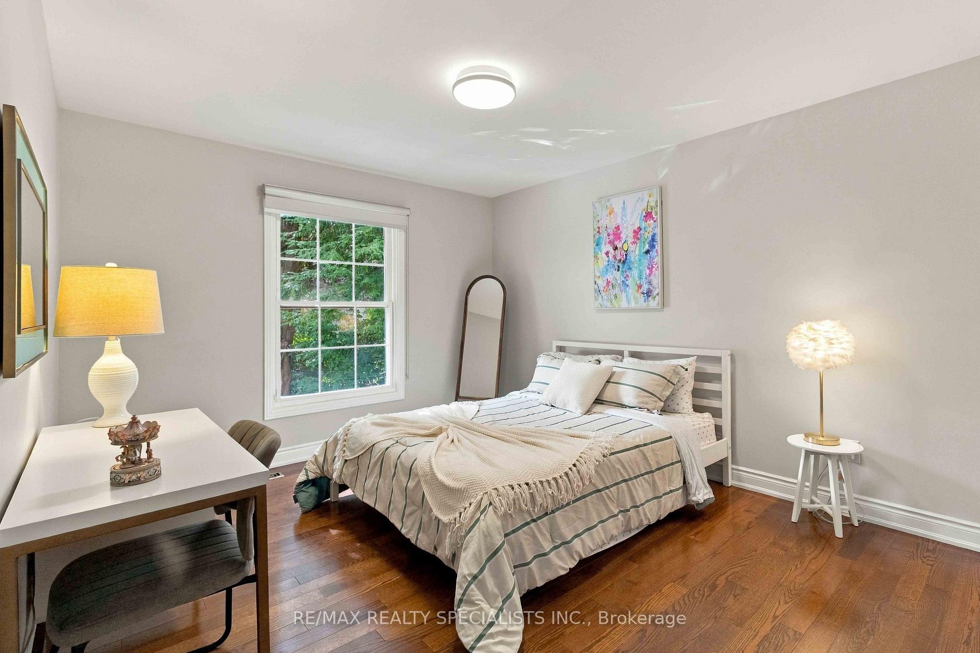 Photo 29 of 2255 Prince John Boulevard, Mississauga, Sheridan — HOMEH