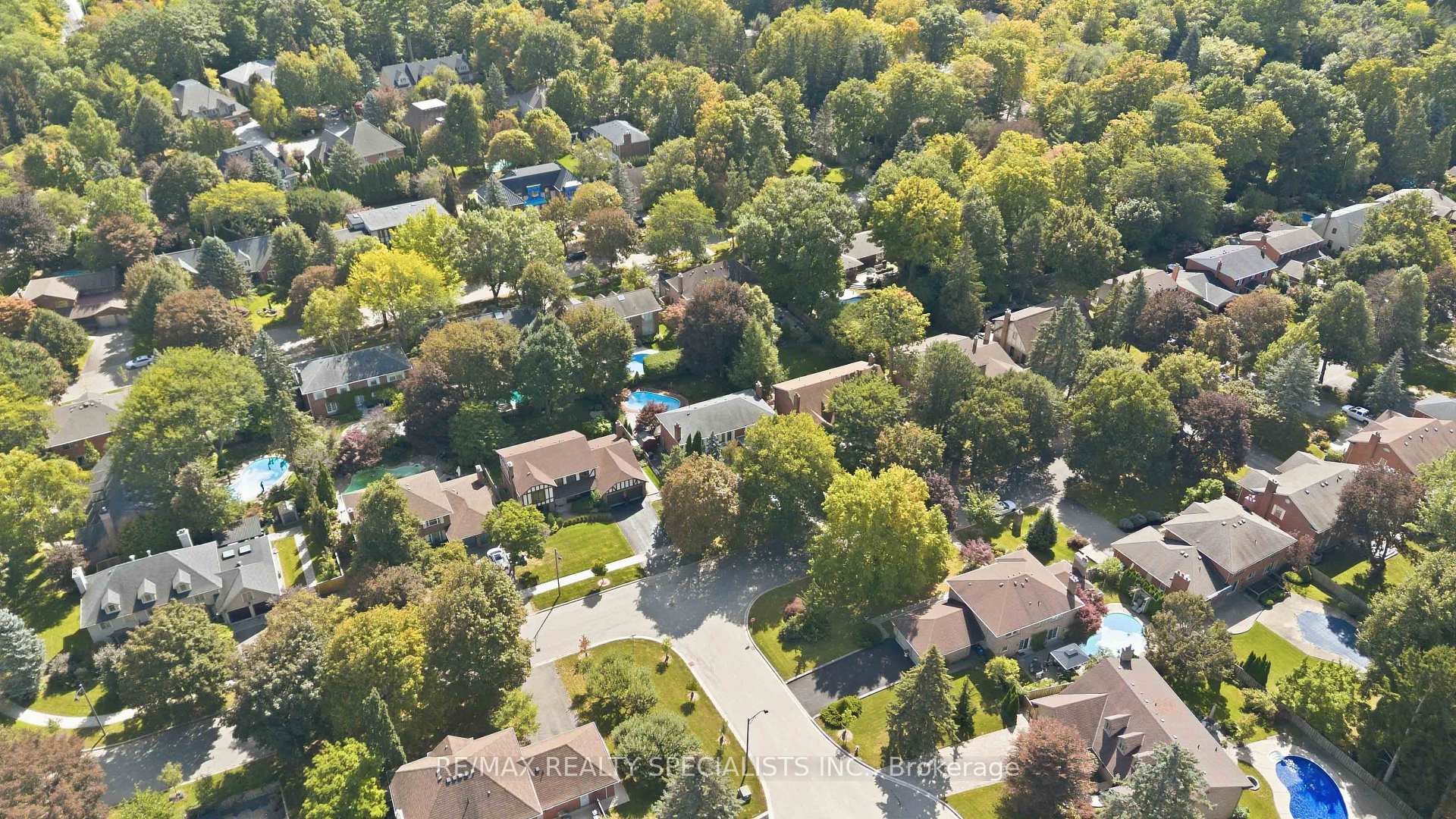 Photo 46 of 2255 Prince John Boulevard, Mississauga, Sheridan — HOMEH