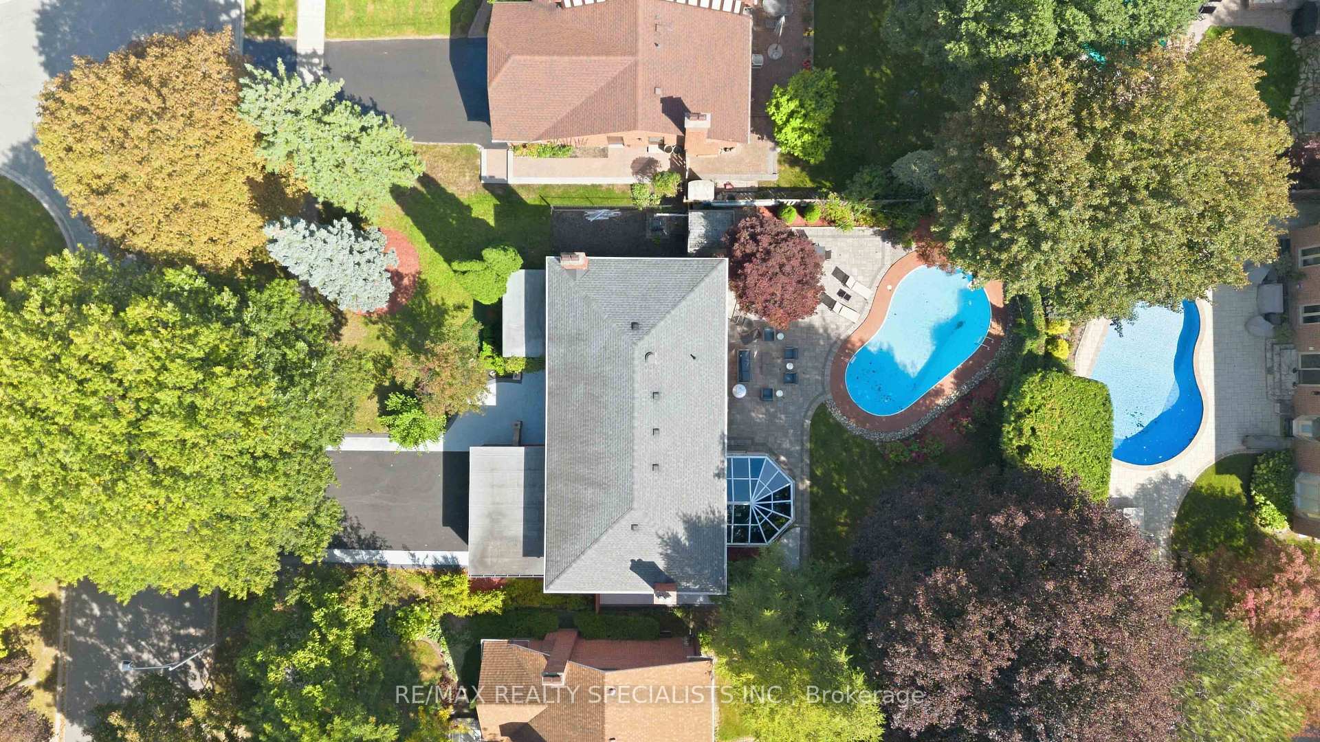 Photo 48 of 2255 Prince John Boulevard, Mississauga, Sheridan — HOMEH