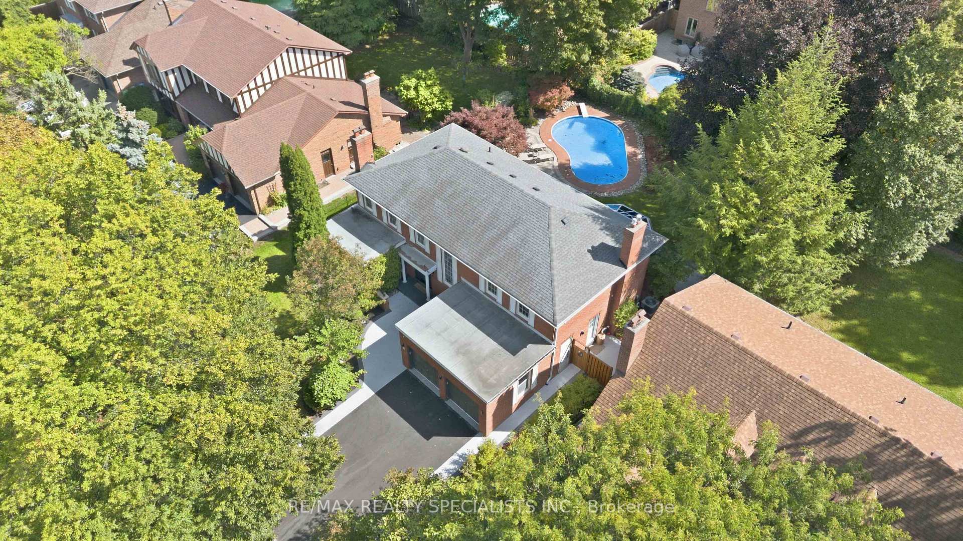 Photo 50 of 2255 Prince John Boulevard, Mississauga, Sheridan — HOMEH