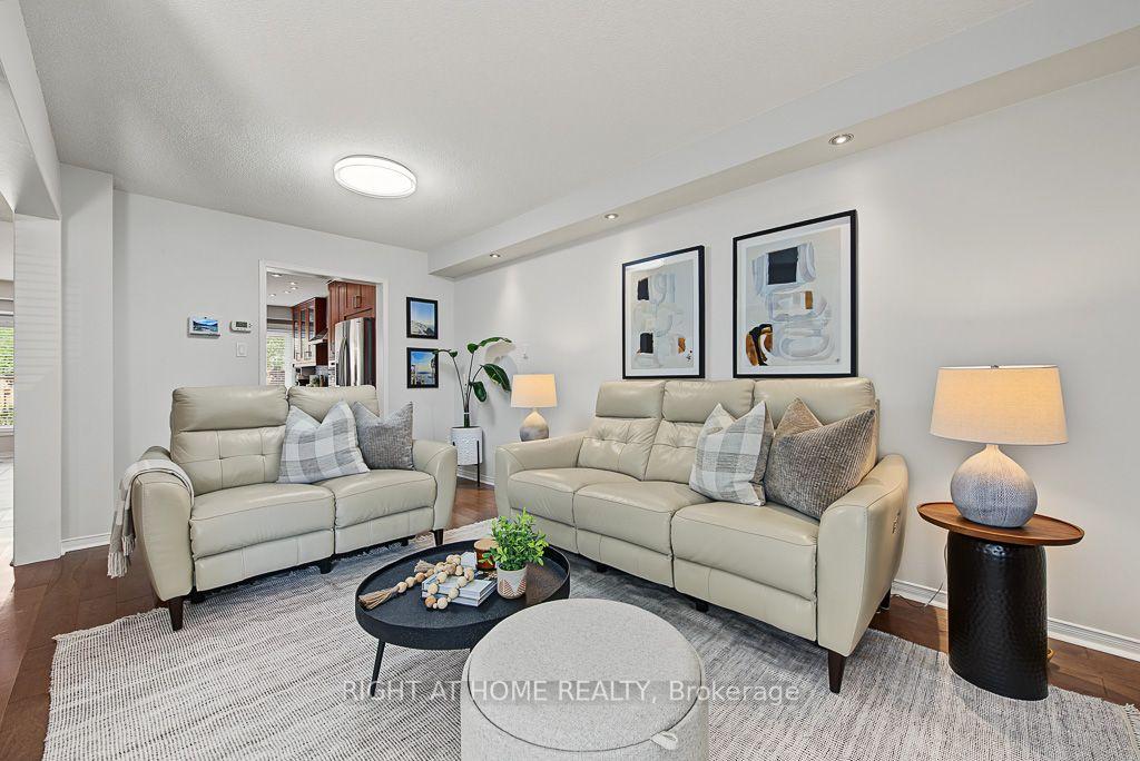 Photo 12 of 3829 Craighurst Avenue, Mississauga, Lisgar — HOMEH
