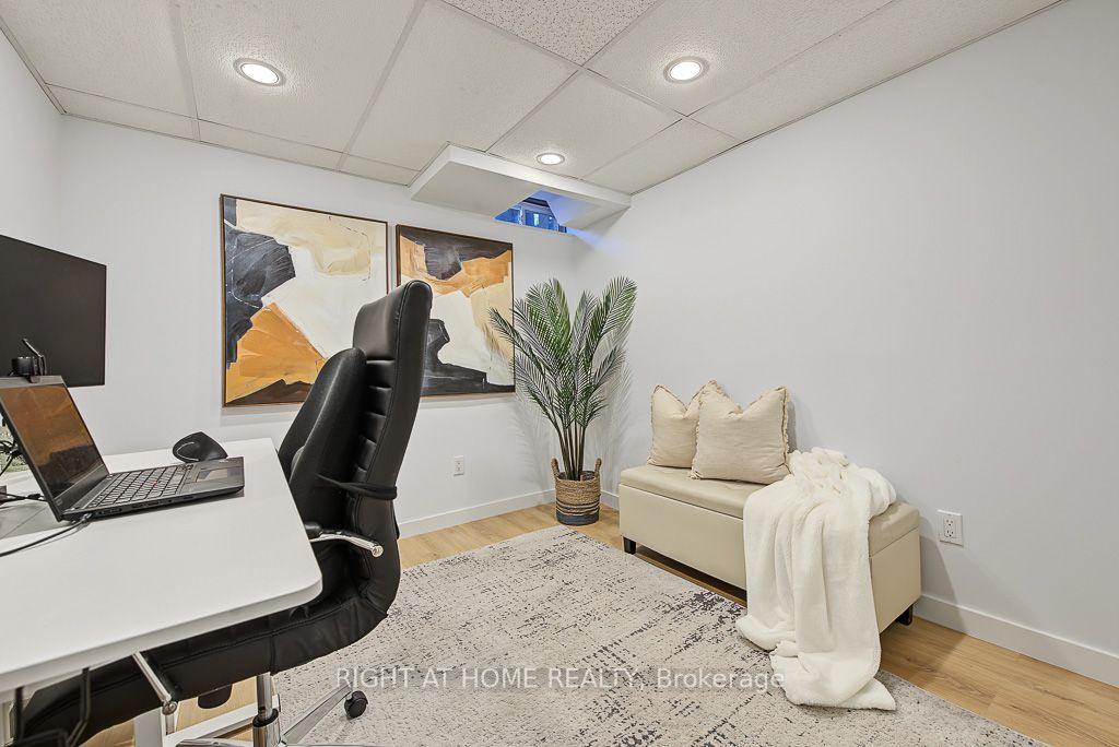 Photo 28 of 3829 Craighurst Avenue, Mississauga, Lisgar — HOMEH