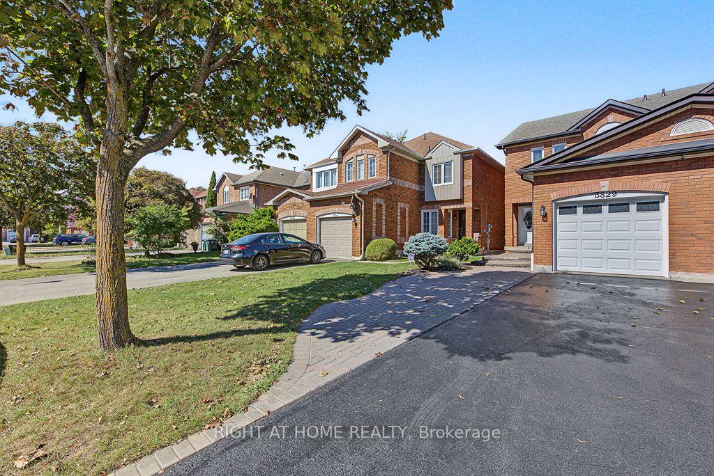 Photo 35 of 3829 Craighurst Avenue, Mississauga, Lisgar — HOMEH