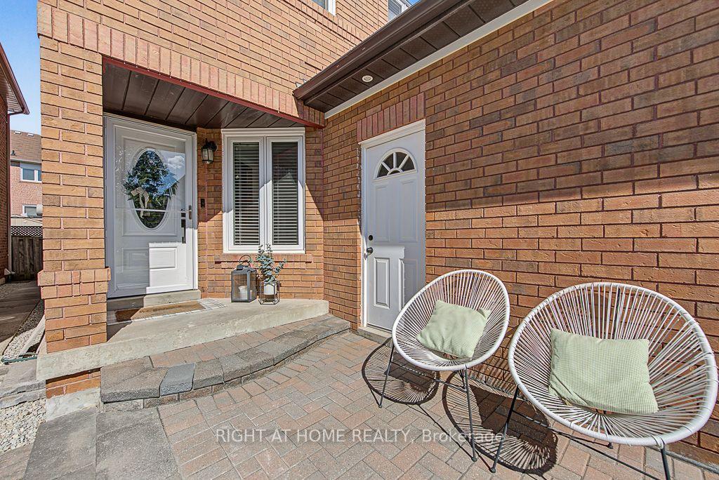 Photo 37 of 3829 Craighurst Avenue, Mississauga, Lisgar — HOMEH