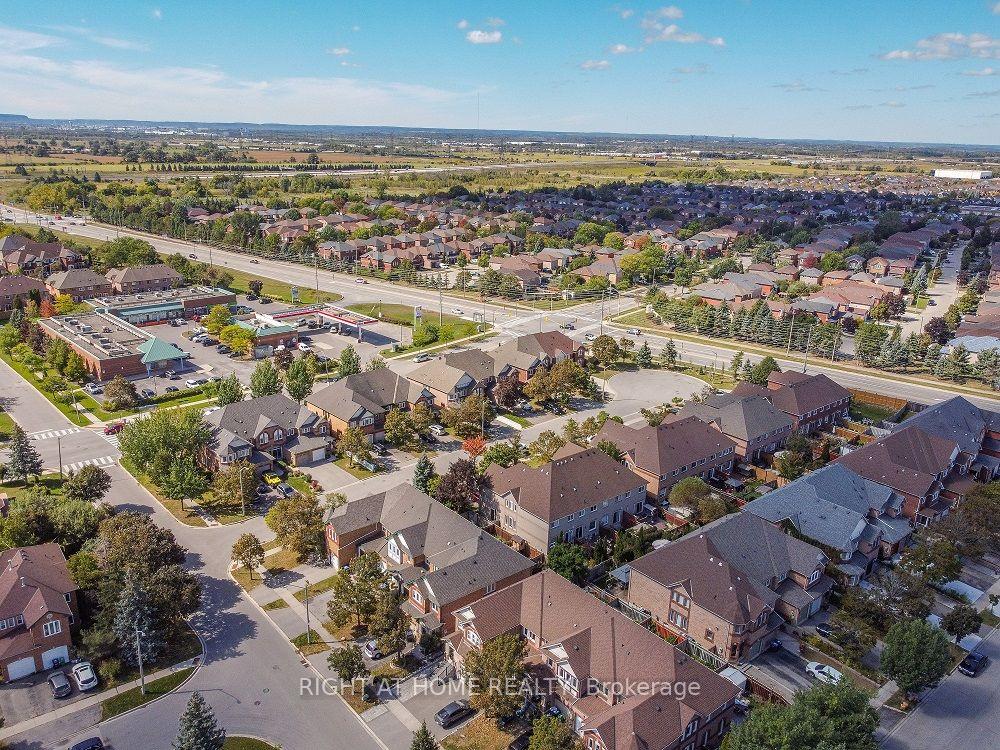 Photo 43 of 3829 Craighurst Avenue, Mississauga, Lisgar — HOMEH
