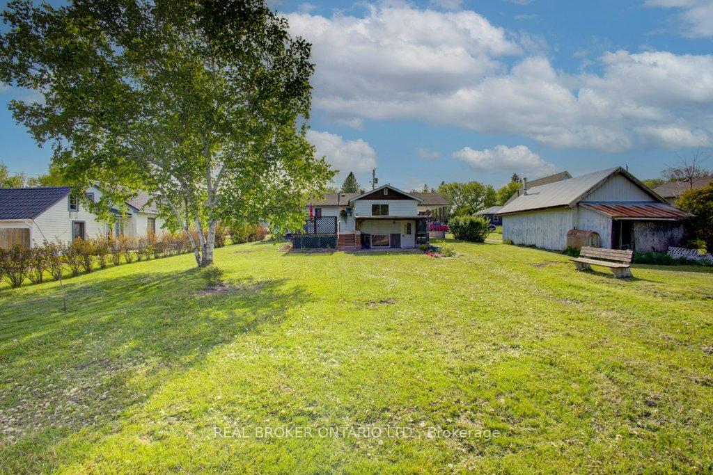 Photo 24 of 387 Countess Street S, West Grey — HOMEH