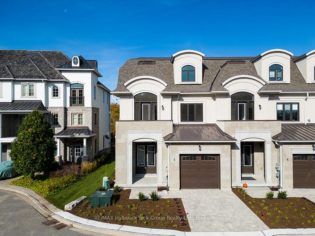 Photo 3 of 5-11 Bay Street E, Blue Mountains — HOMEH