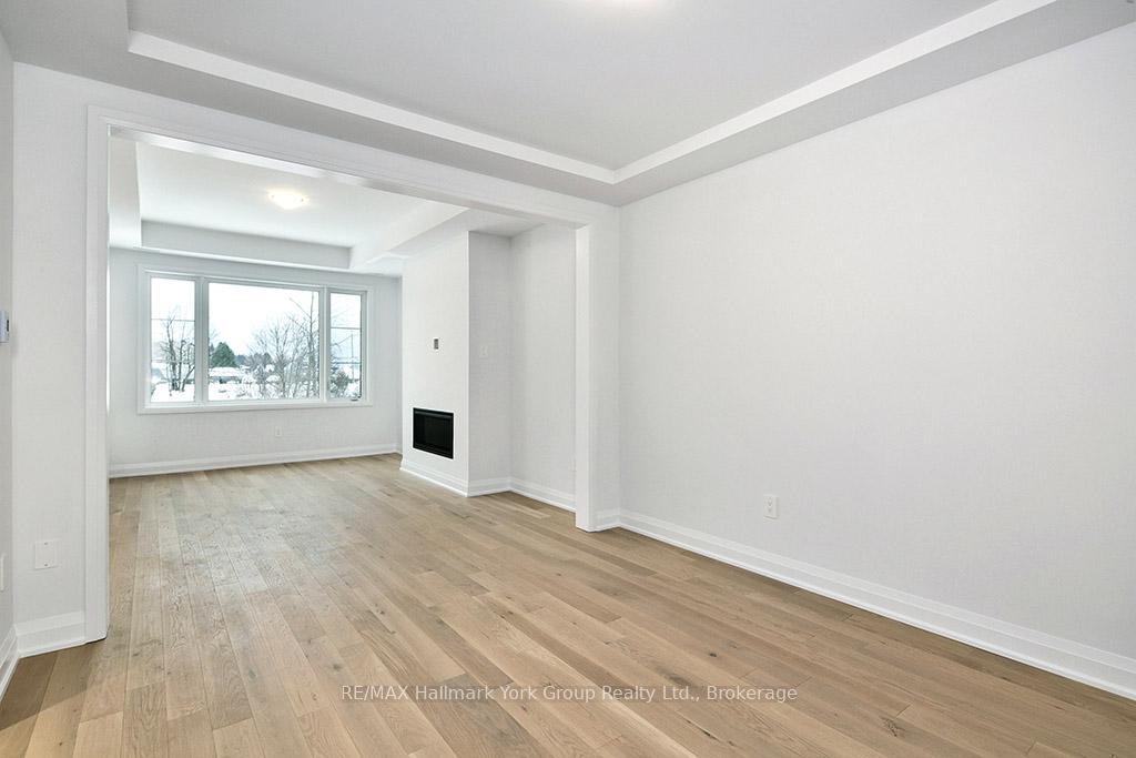 Photo 12 of 5-11 Bay Street E, Blue Mountains — HOMEH