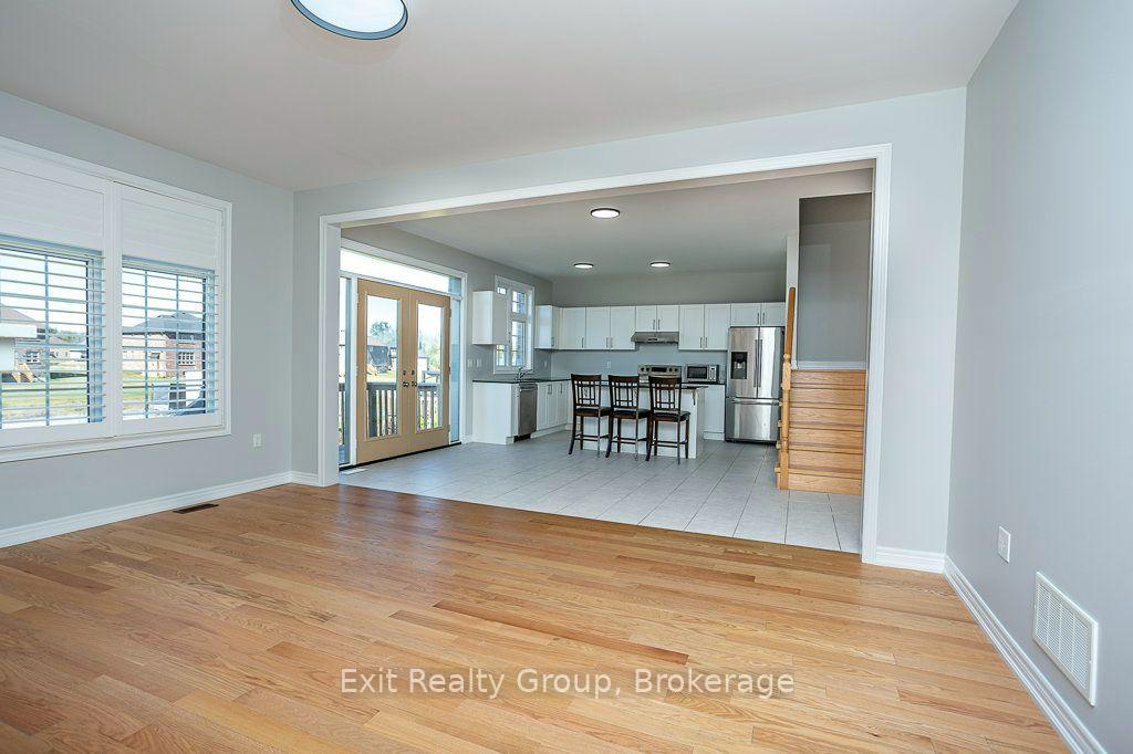 Photo 18 of 15 Summer Breeze Drive, Quinte West, Murray Ward — HOMEH