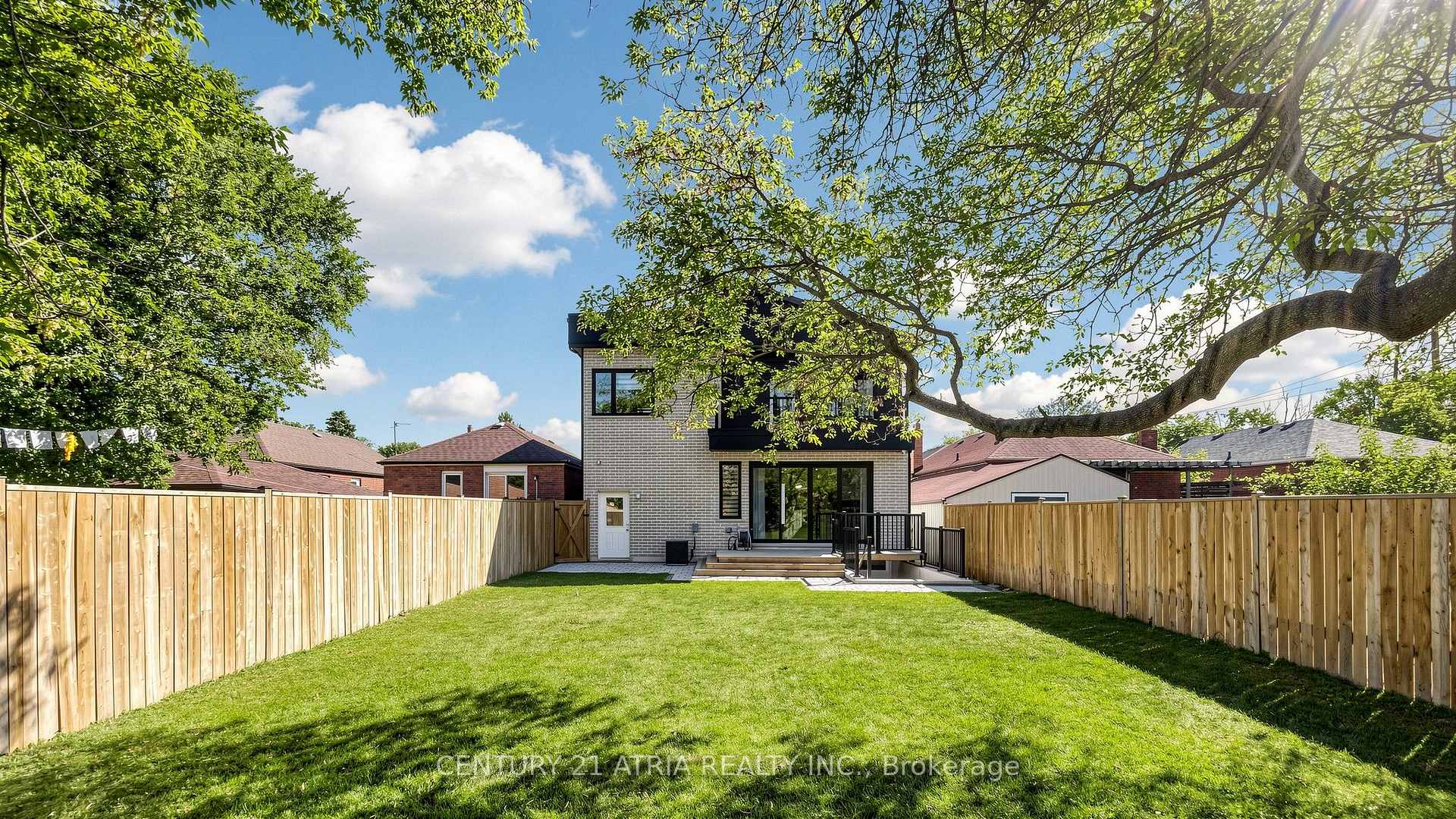 Photo 95 of 6 Park Street, Scarborough, Birchcliffe-Cliffside — HOMEH