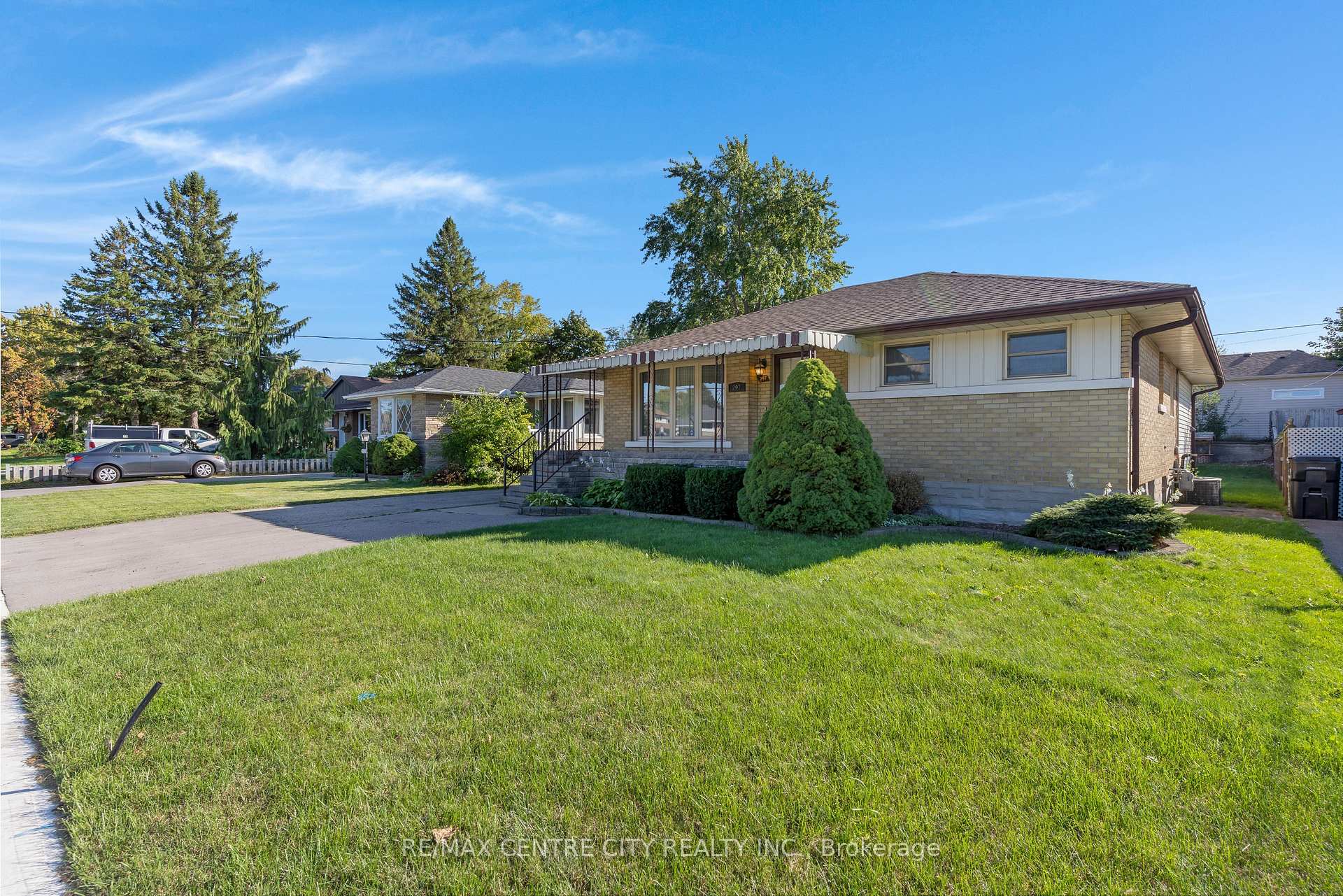 Photo 47 of 297 Wilson Avenue, Kitchener, Vanier - Kitchener — HOMEH