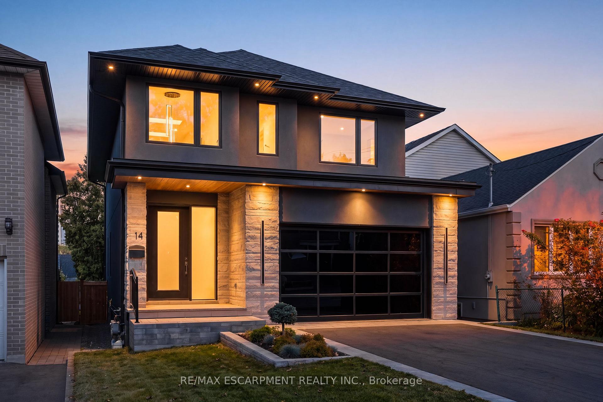 Photo of 14 Kentroyal Drive