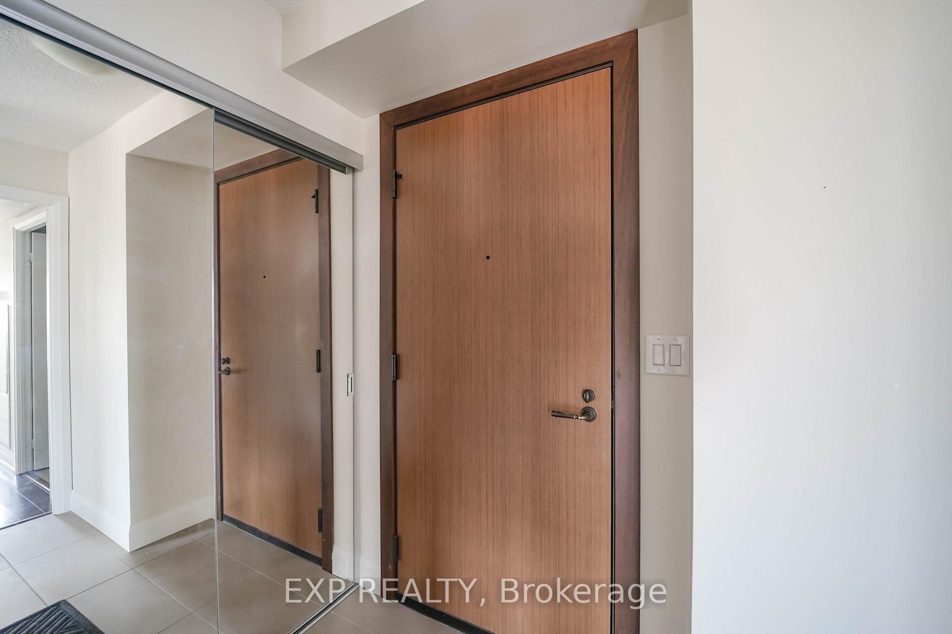 Photo 8 of Unit 1207, 1 Uptown Drive, Markham, Unionville — HOMEH
