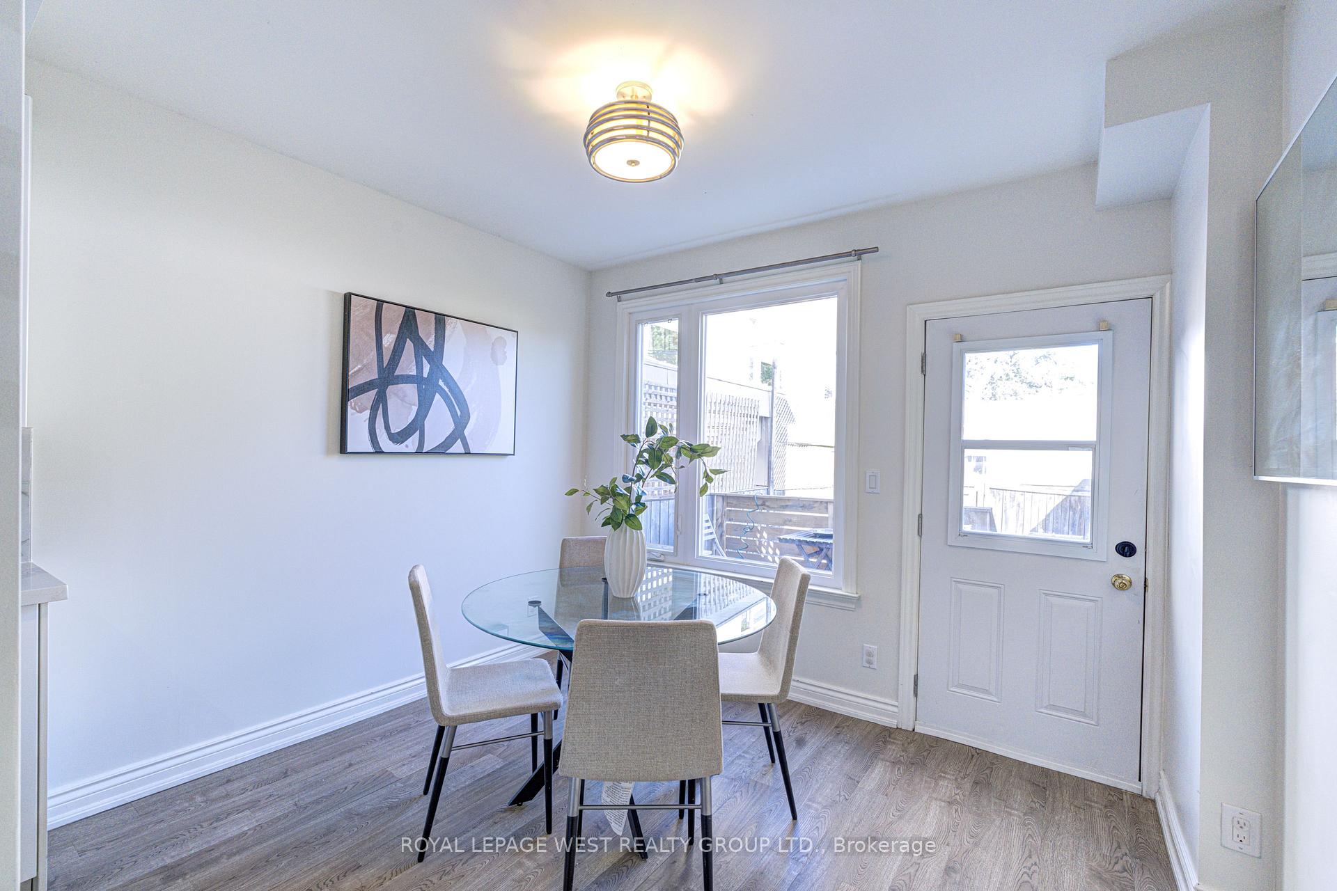 Photo 6 of 44 Fisher Street, Toronto, Little Portugal — HOMEH