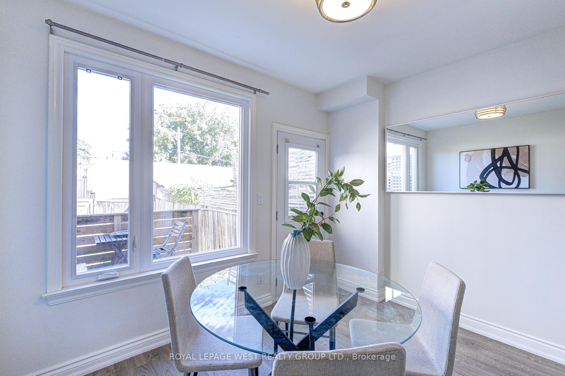 Photo 7 of 44 Fisher Street, Toronto, Little Portugal — HOMEH
