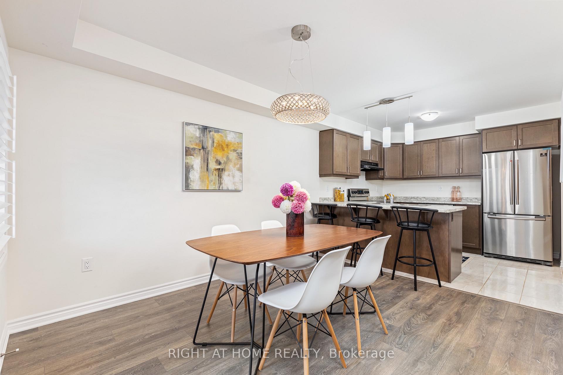 Photo 6 of 2493 Fall Harvest Crescent, Pickering, Rural Pickering — HOMEH