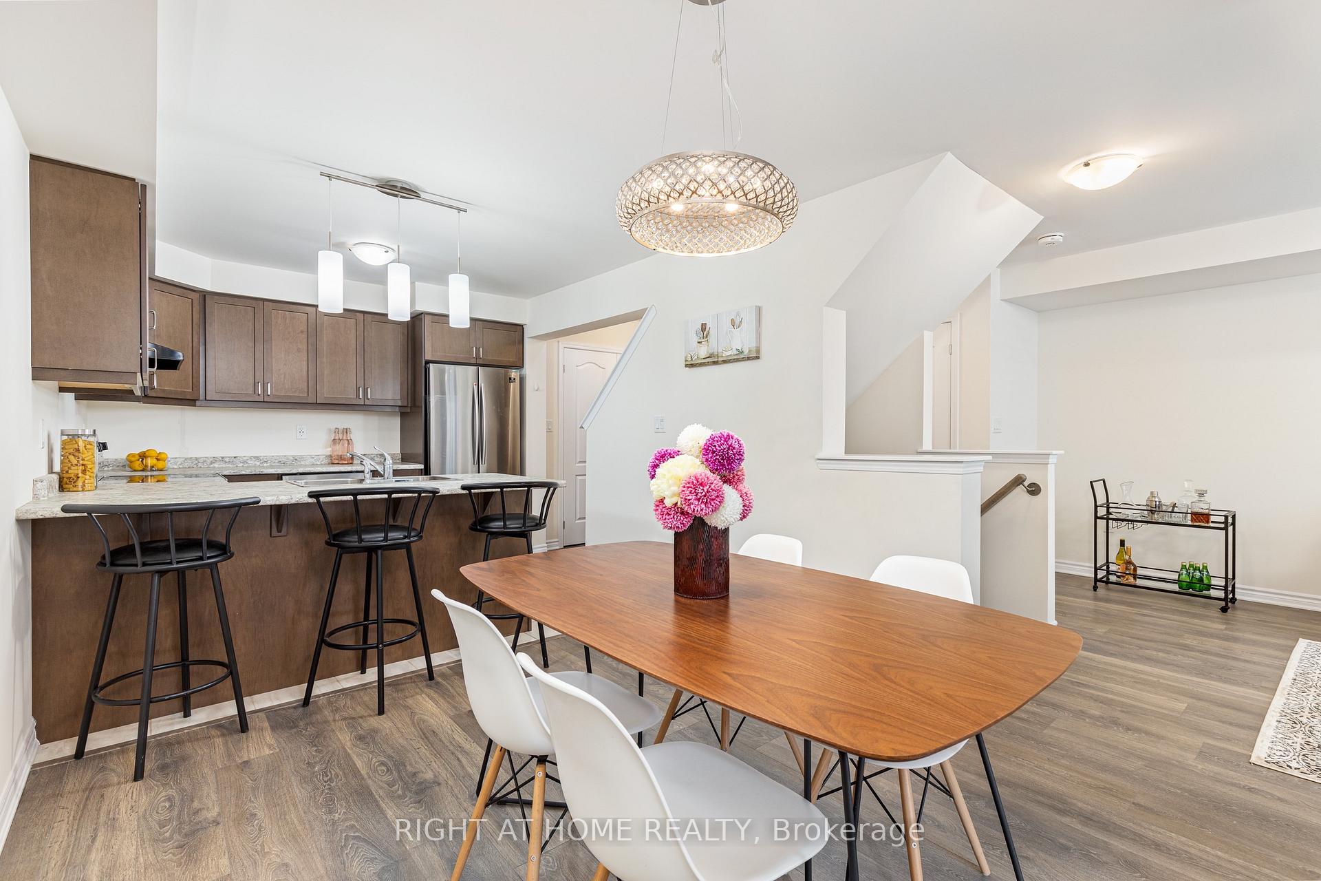 Photo 7 of 2493 Fall Harvest Crescent, Pickering, Rural Pickering — HOMEH