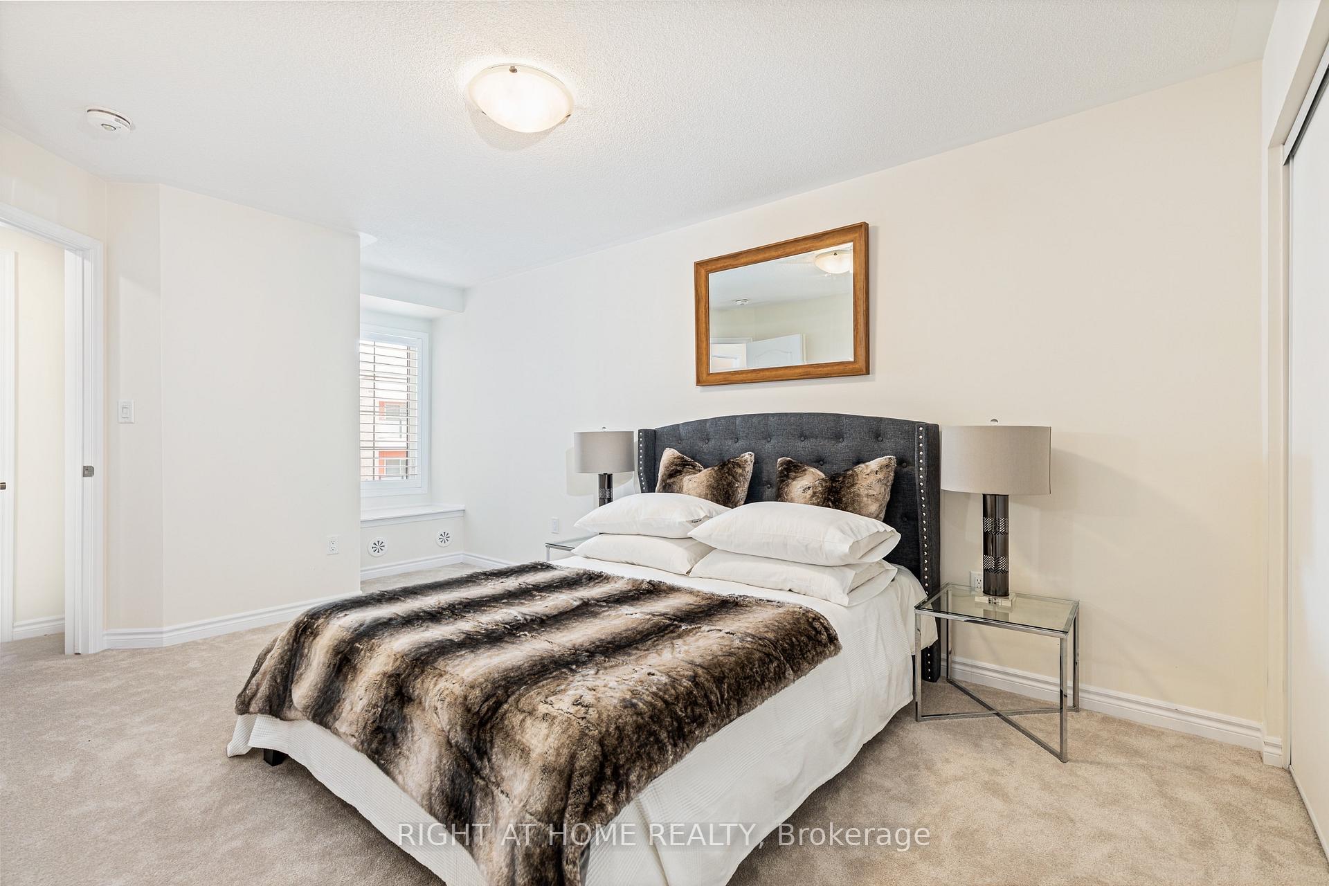 Photo 14 of 2493 Fall Harvest Crescent, Pickering, Rural Pickering — HOMEH