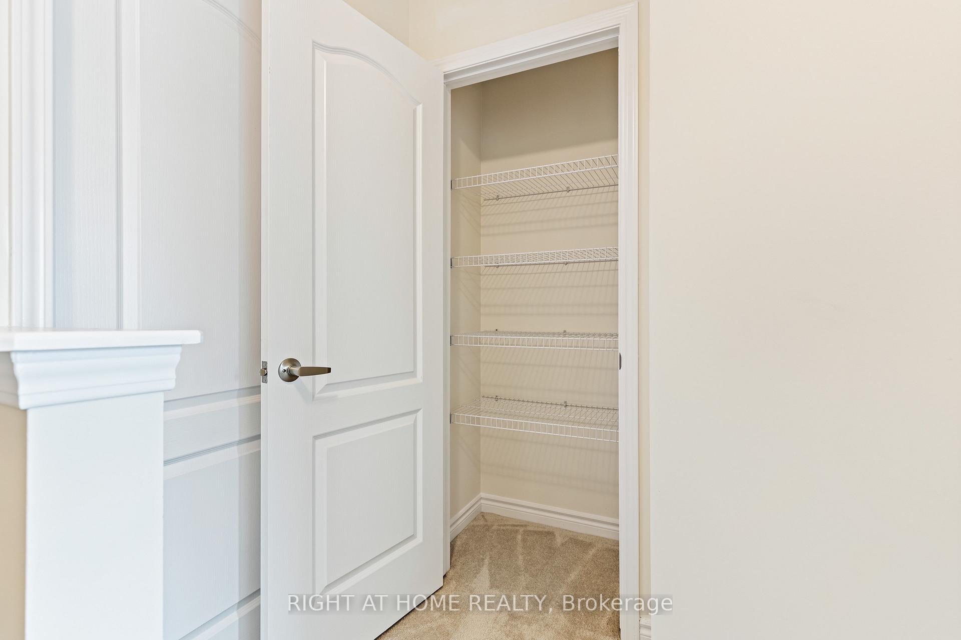 Photo 21 of 2493 Fall Harvest Crescent, Pickering, Rural Pickering — HOMEH