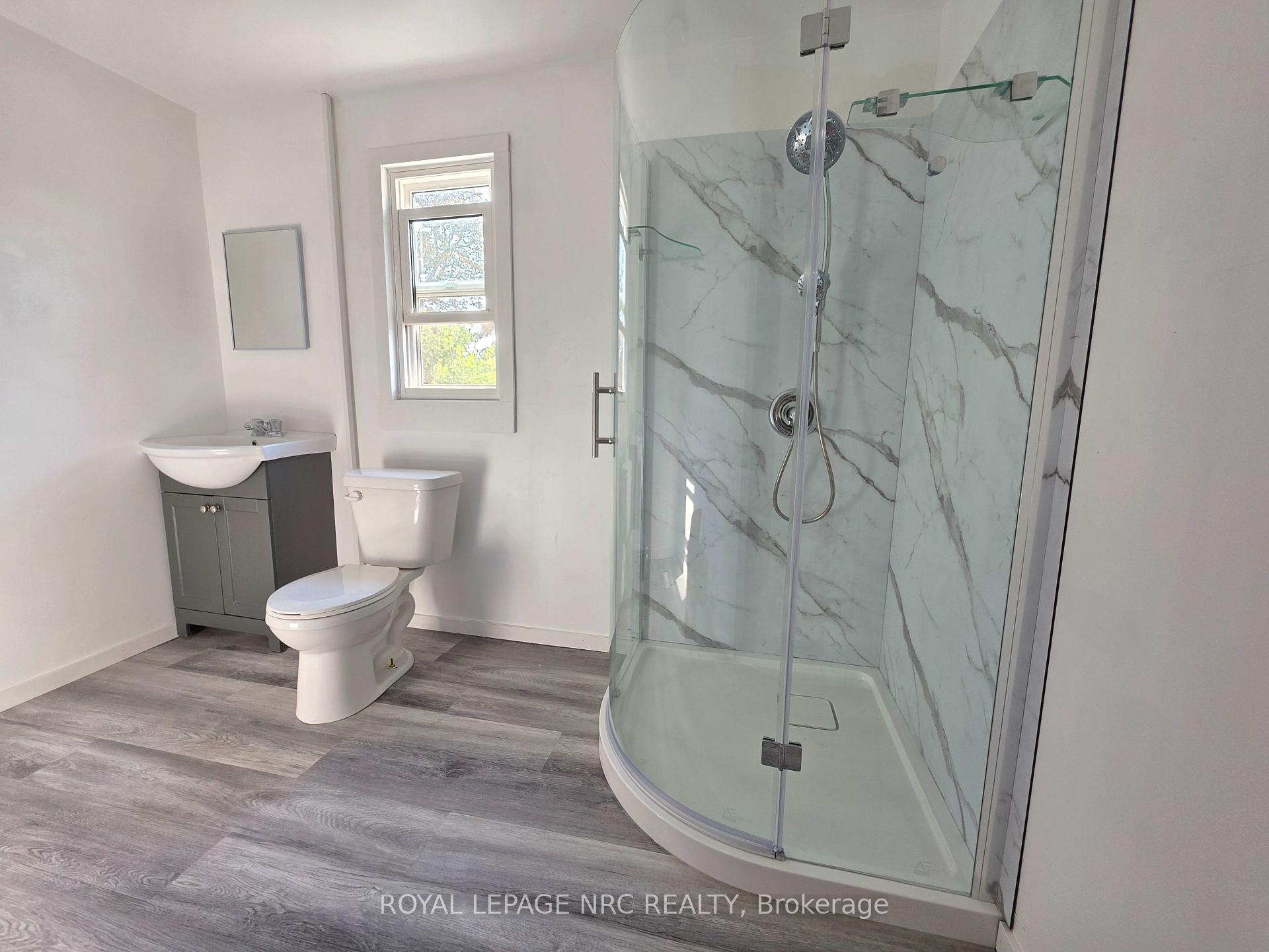 Photo 24 of 6010 Carlton Avenue, Niagara Falls, Dorchester — HOMEH