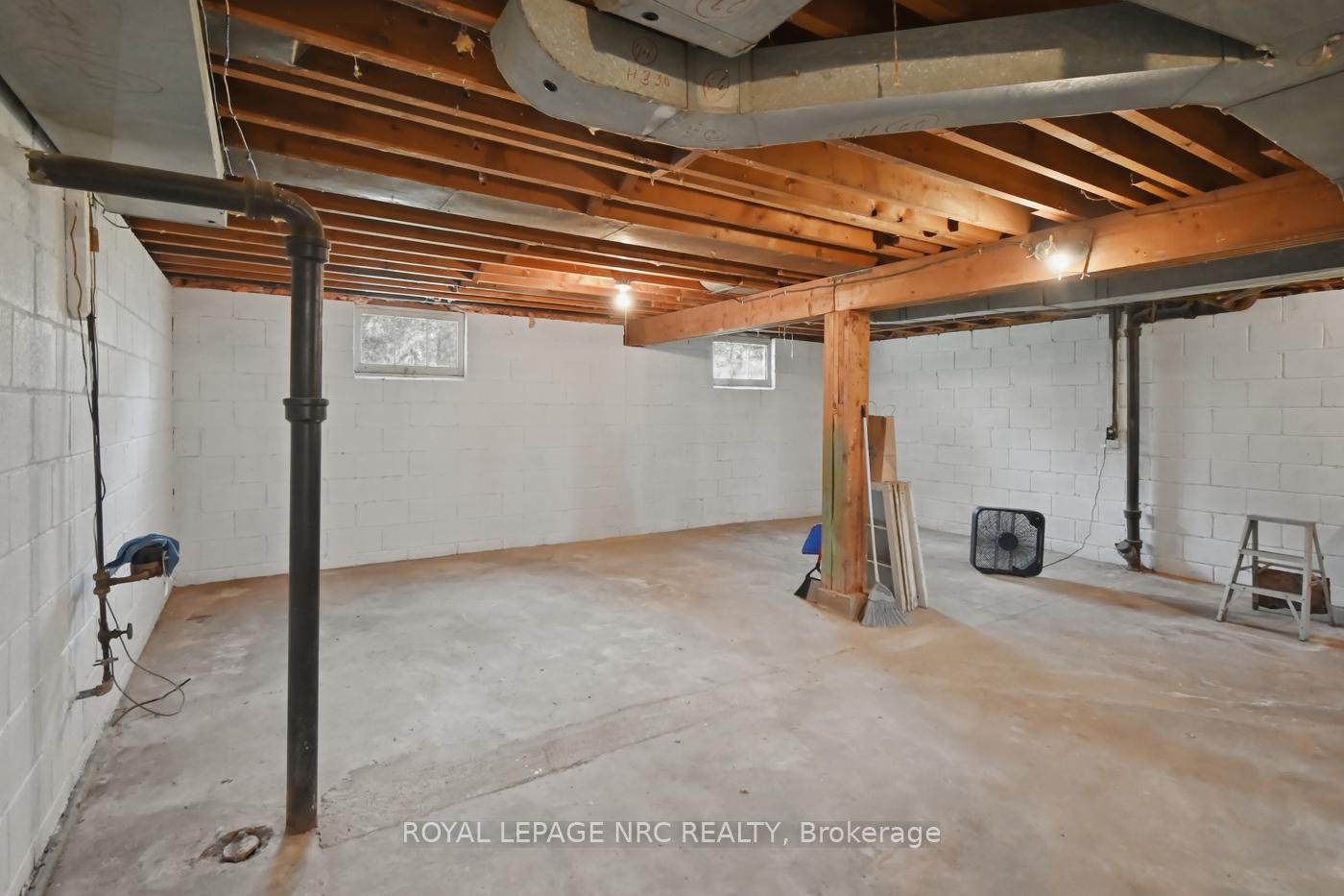 Photo 26 of 6010 Carlton Avenue, Niagara Falls, Dorchester — HOMEH