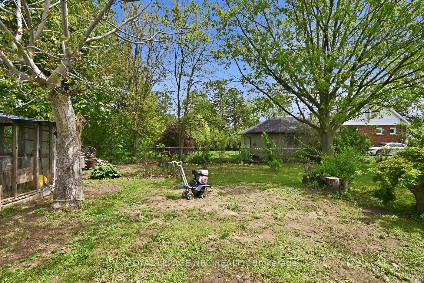 Photo 33 of 6010 Carlton Avenue, Niagara Falls, Dorchester — HOMEH