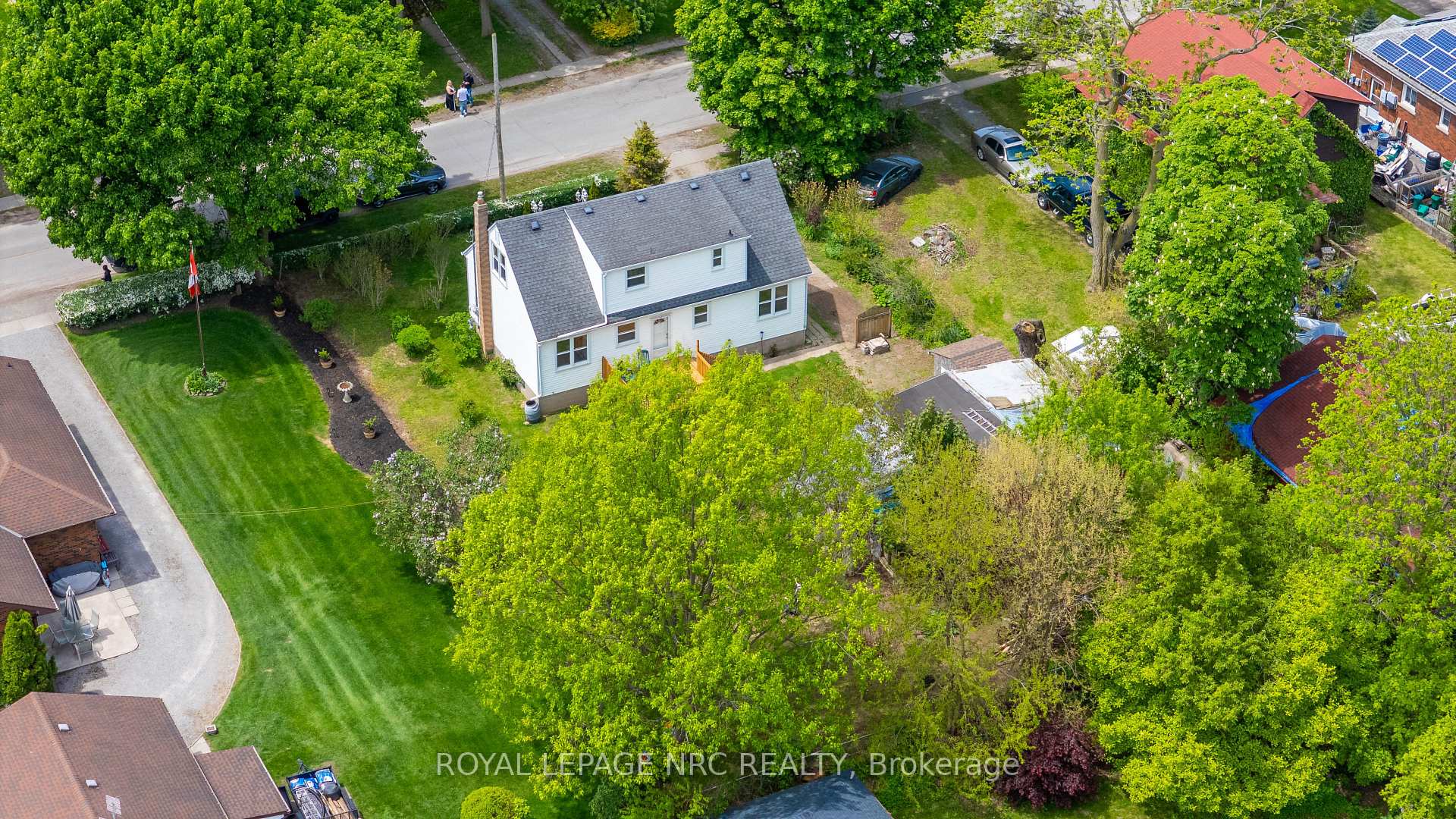 Photo 38 of 6010 Carlton Avenue, Niagara Falls, Dorchester — HOMEH
