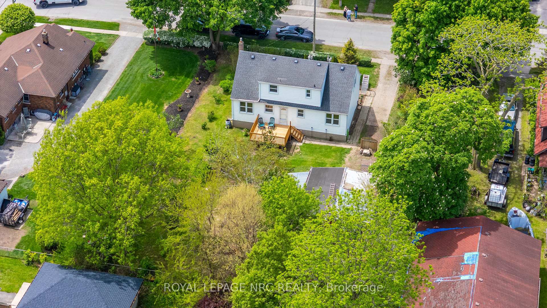 Photo 40 of 6010 Carlton Avenue, Niagara Falls, Dorchester — HOMEH