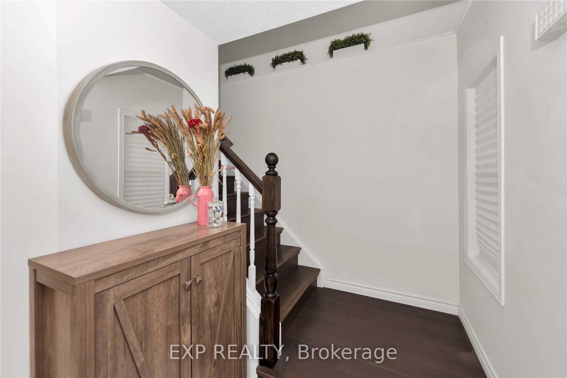 Photo 4 of 166 Kovac Road, Cambridge, Greenway-Chaplin — HOMEH