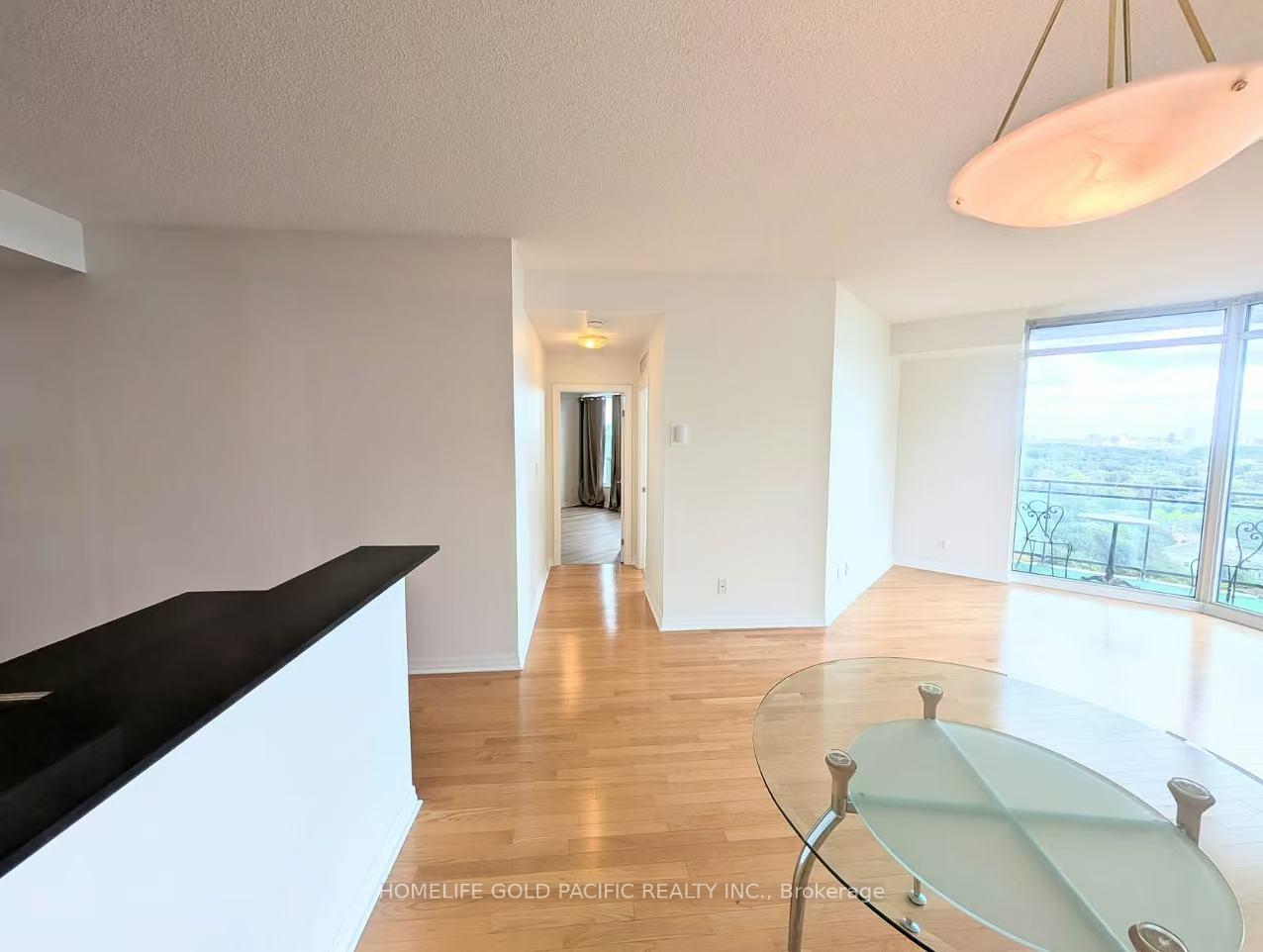 Photo 3 of Unit 2102, 300 Bloor Street E, Toronto, Rosedale-Moore Park — HOMEH