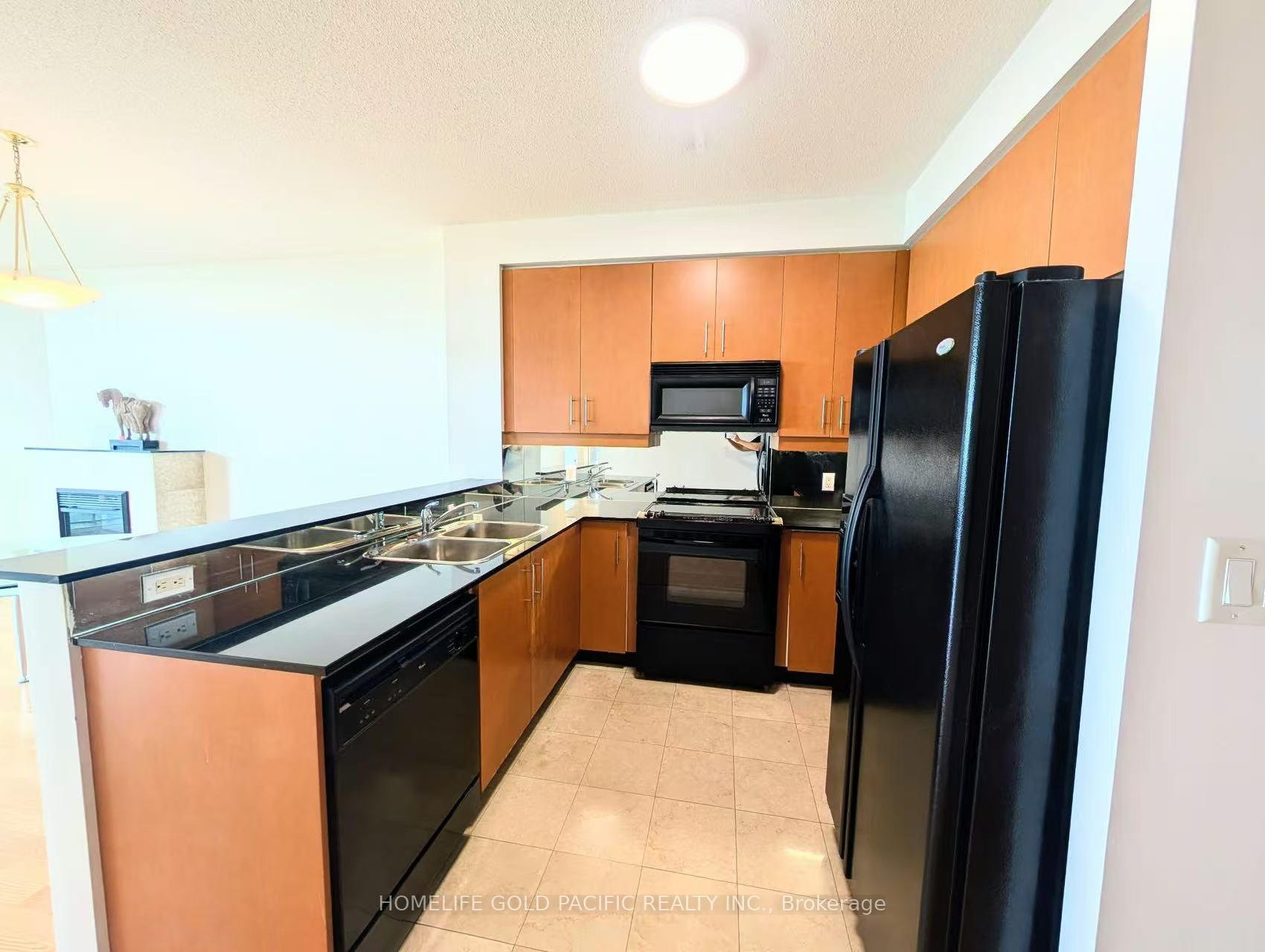 Photo 4 of Unit 2102, 300 Bloor Street E, Toronto, Rosedale-Moore Park — HOMEH