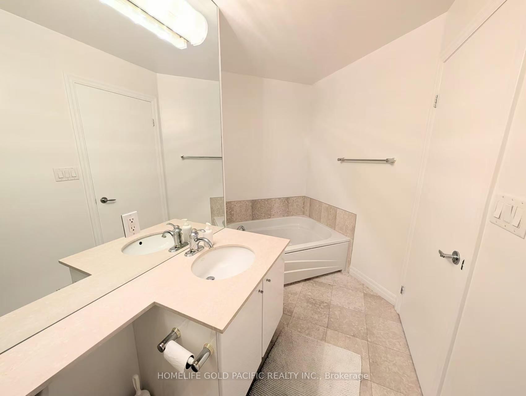 Photo 6 of Unit 2102, 300 Bloor Street E, Toronto, Rosedale-Moore Park — HOMEH