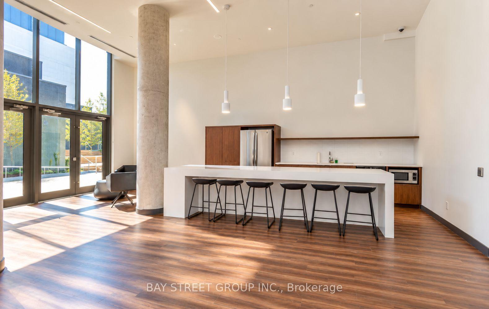 Photo 16 of Unit 1010, 120 Varna Drive, Toronto, Englemount-Lawrence — HOMEH