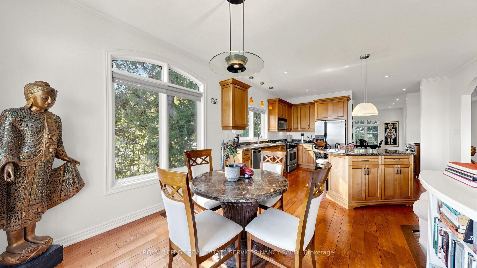 Photo 21 of 1296 Lakeshore Road W, Oakville, Southwest — HOMEH