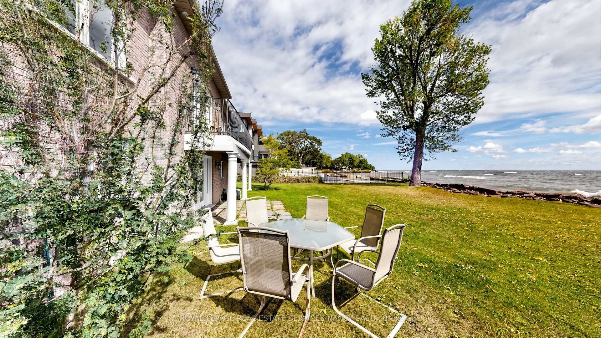 Photo 38 of 1296 Lakeshore Road W, Oakville, Southwest — HOMEH