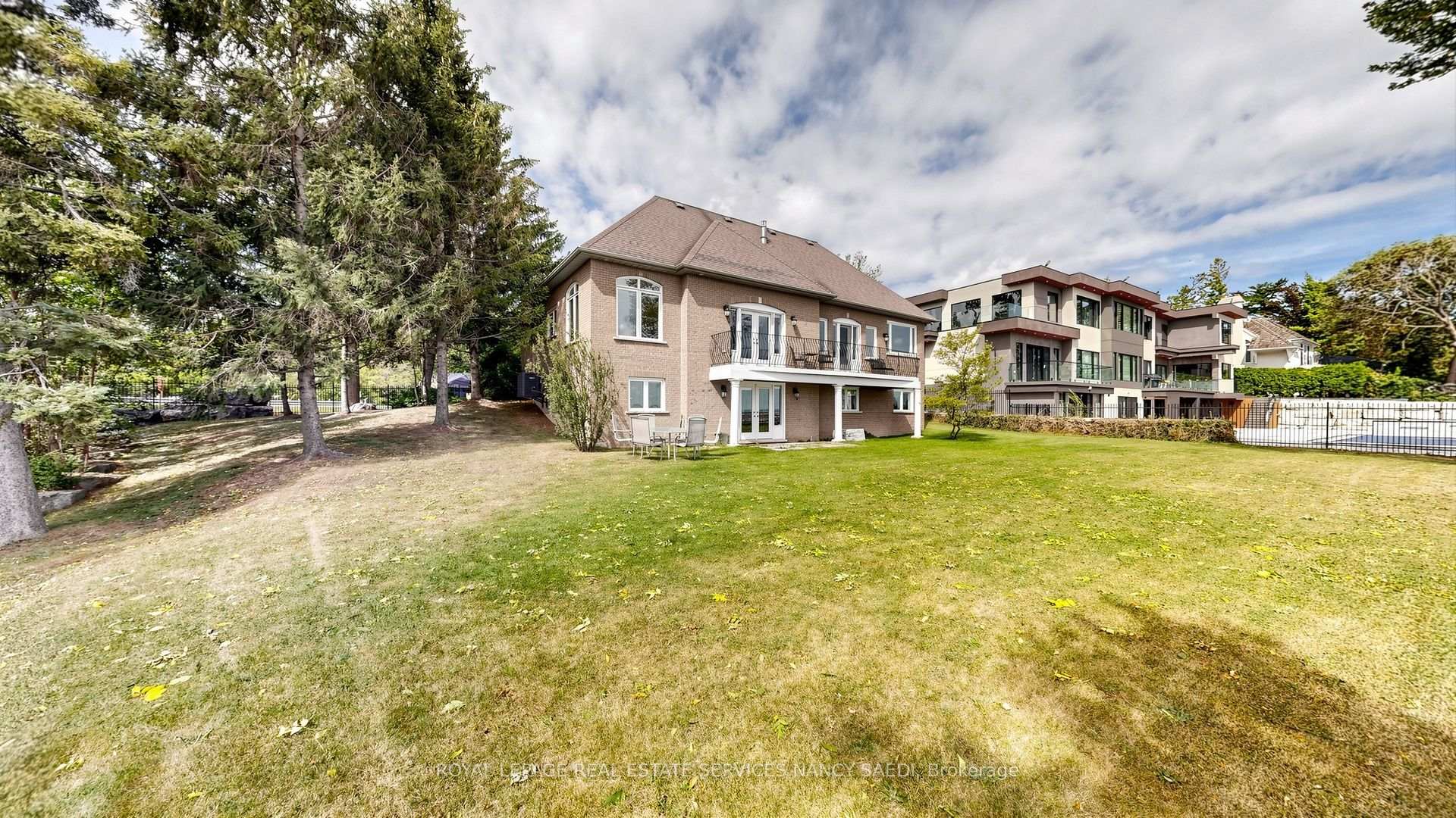 Photo 40 of 1296 Lakeshore Road W, Oakville, Southwest — HOMEH