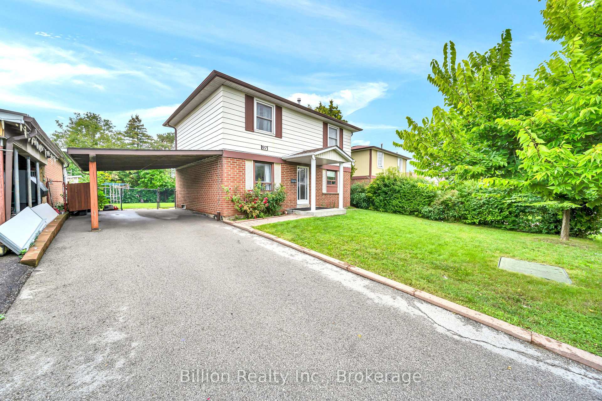 Photo 3 of 97 Crittenden Square, Scarborough, Malvern — HOMEH
