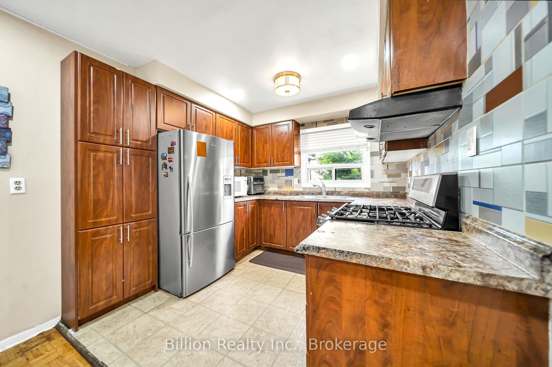 Photo 12 of 97 Crittenden Square, Scarborough, Malvern — HOMEH