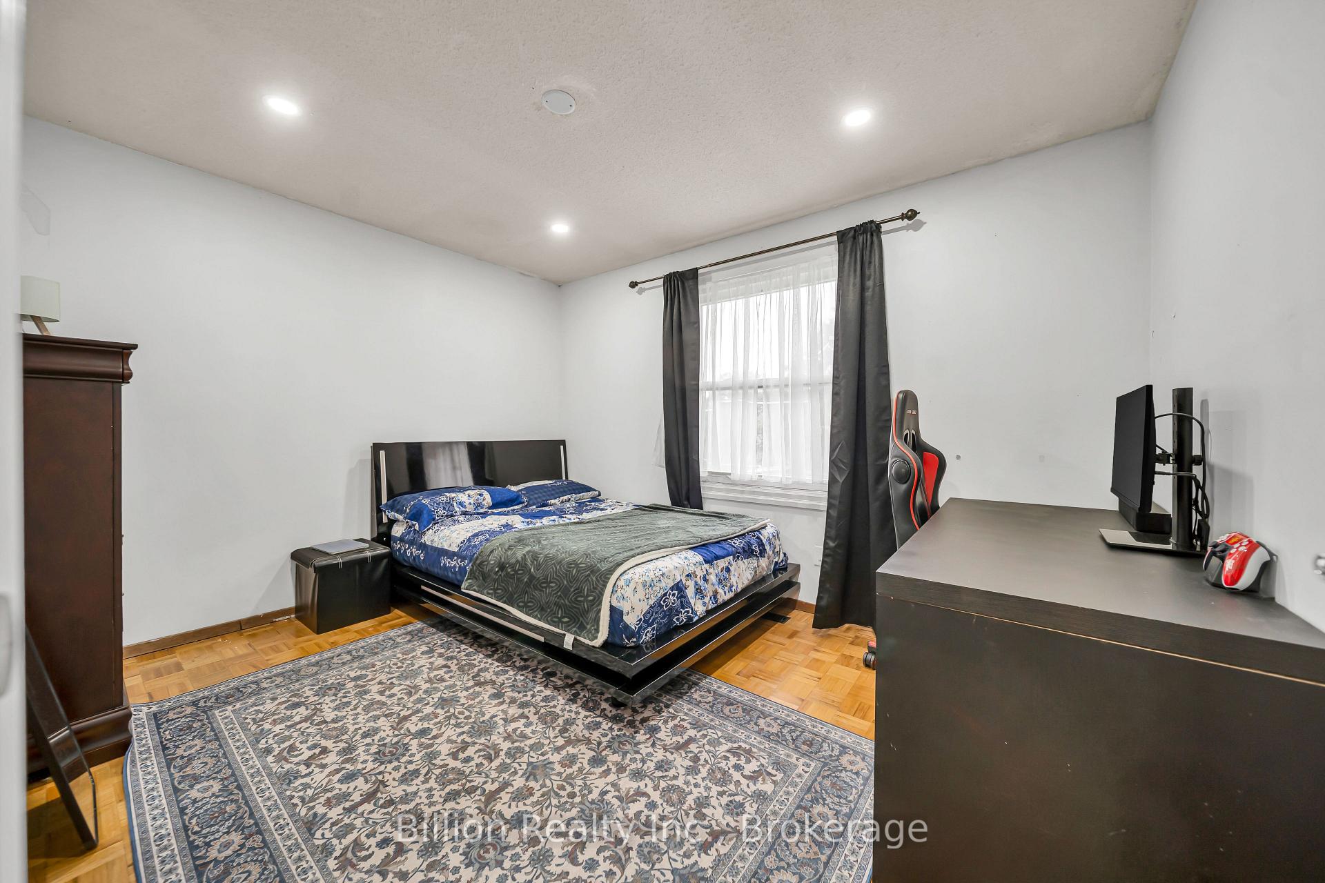 Photo 17 of 97 Crittenden Square, Scarborough, Malvern — HOMEH
