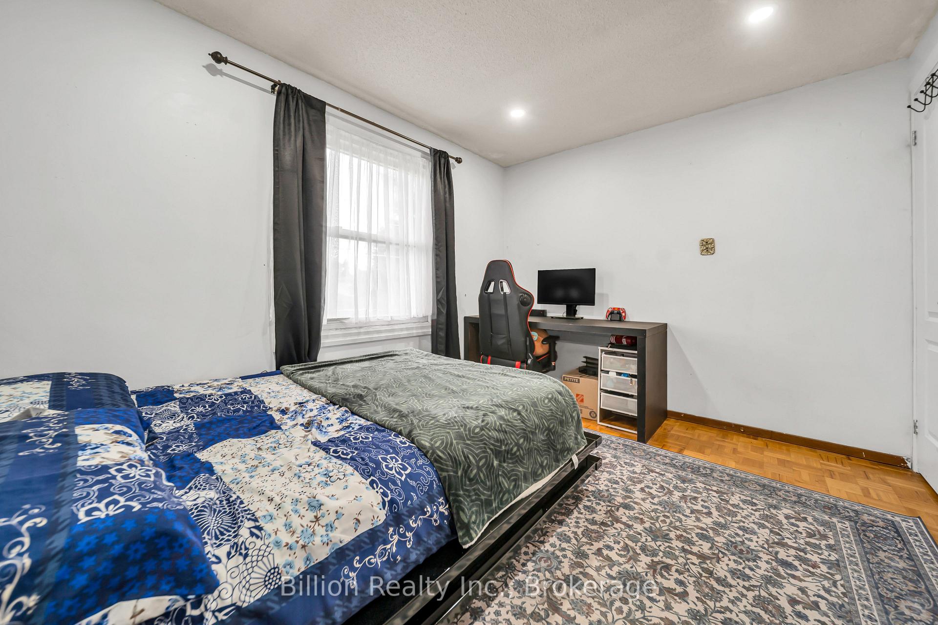 Photo 18 of 97 Crittenden Square, Scarborough, Malvern — HOMEH
