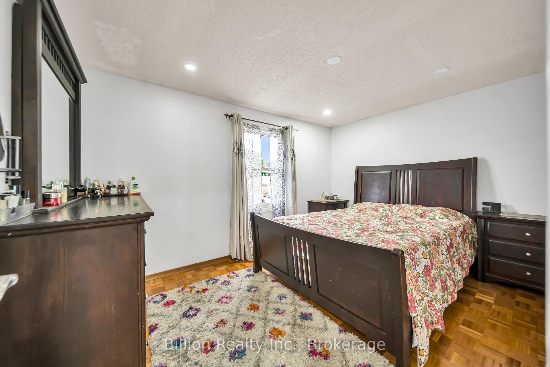 Photo 19 of 97 Crittenden Square, Scarborough, Malvern — HOMEH