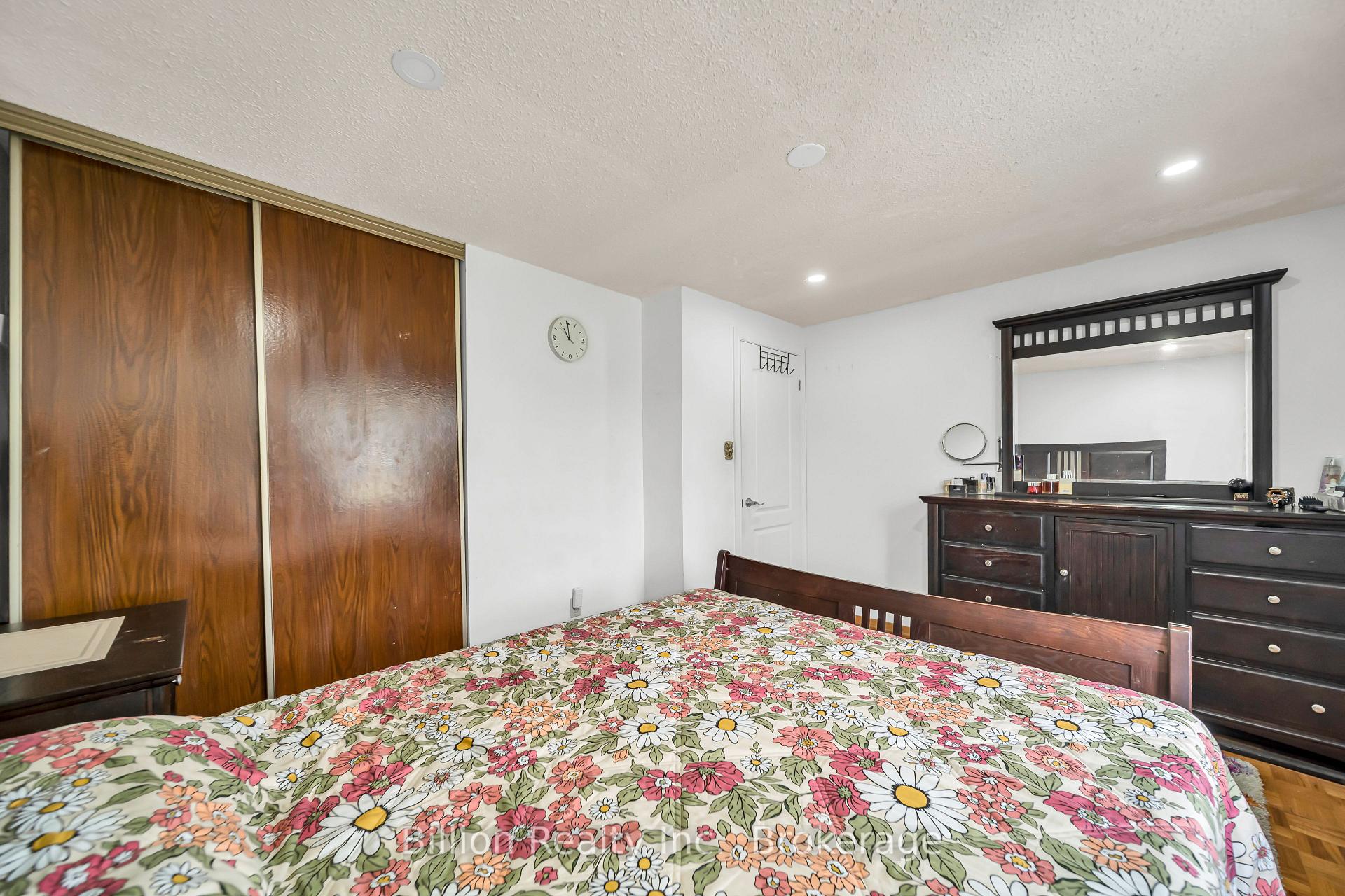 Photo 21 of 97 Crittenden Square, Scarborough, Malvern — HOMEH