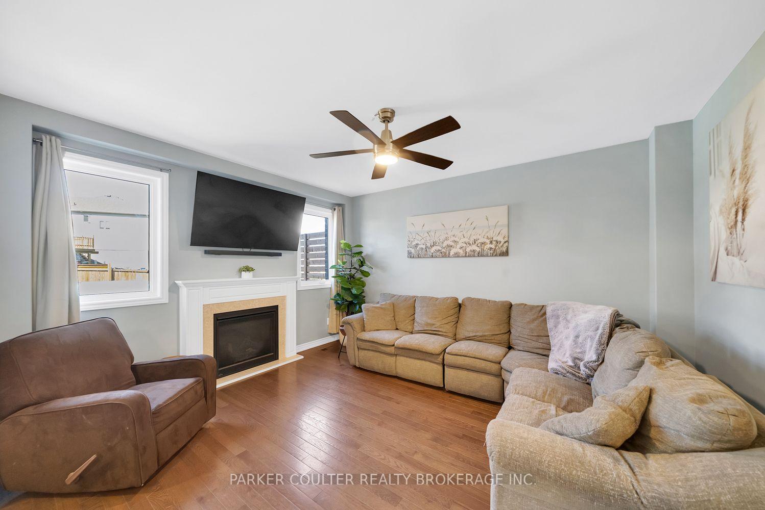 Photo 7 of 3046 Stone Ridge Boulevard, Orillia — HOMEH
